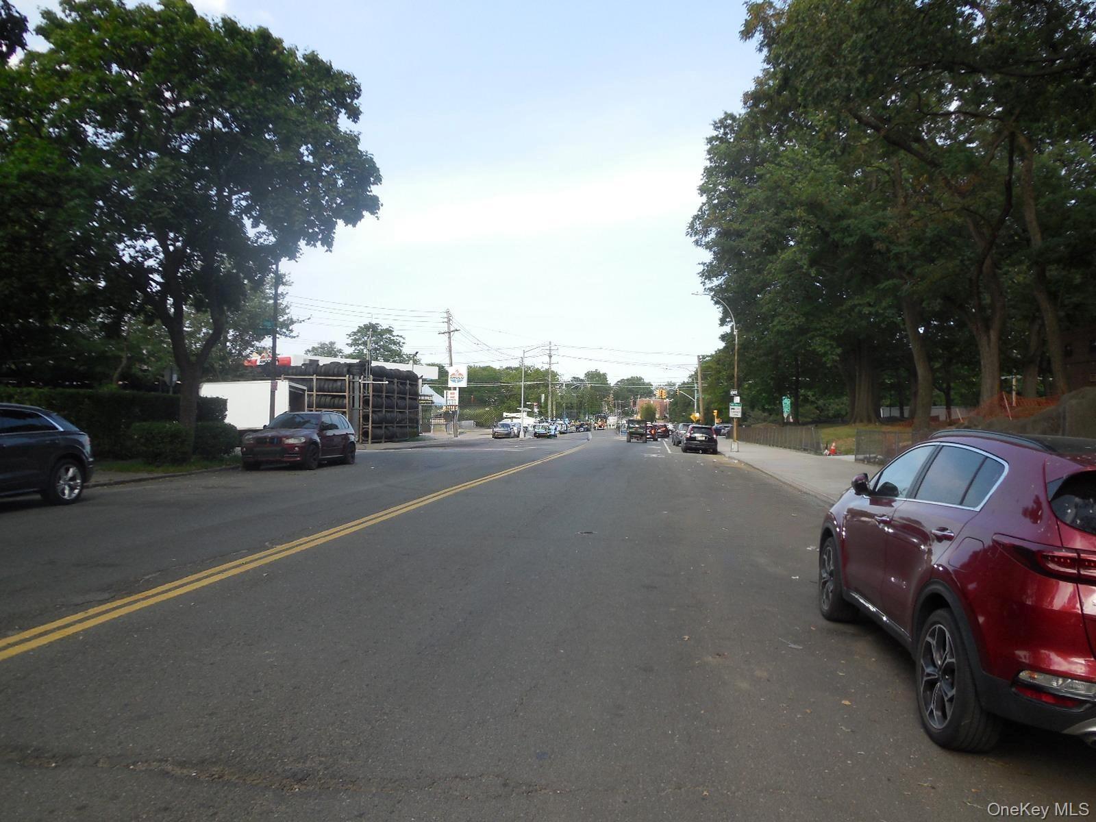 Single Family Grenada Bronx, NY 10466, MLS-935932-3