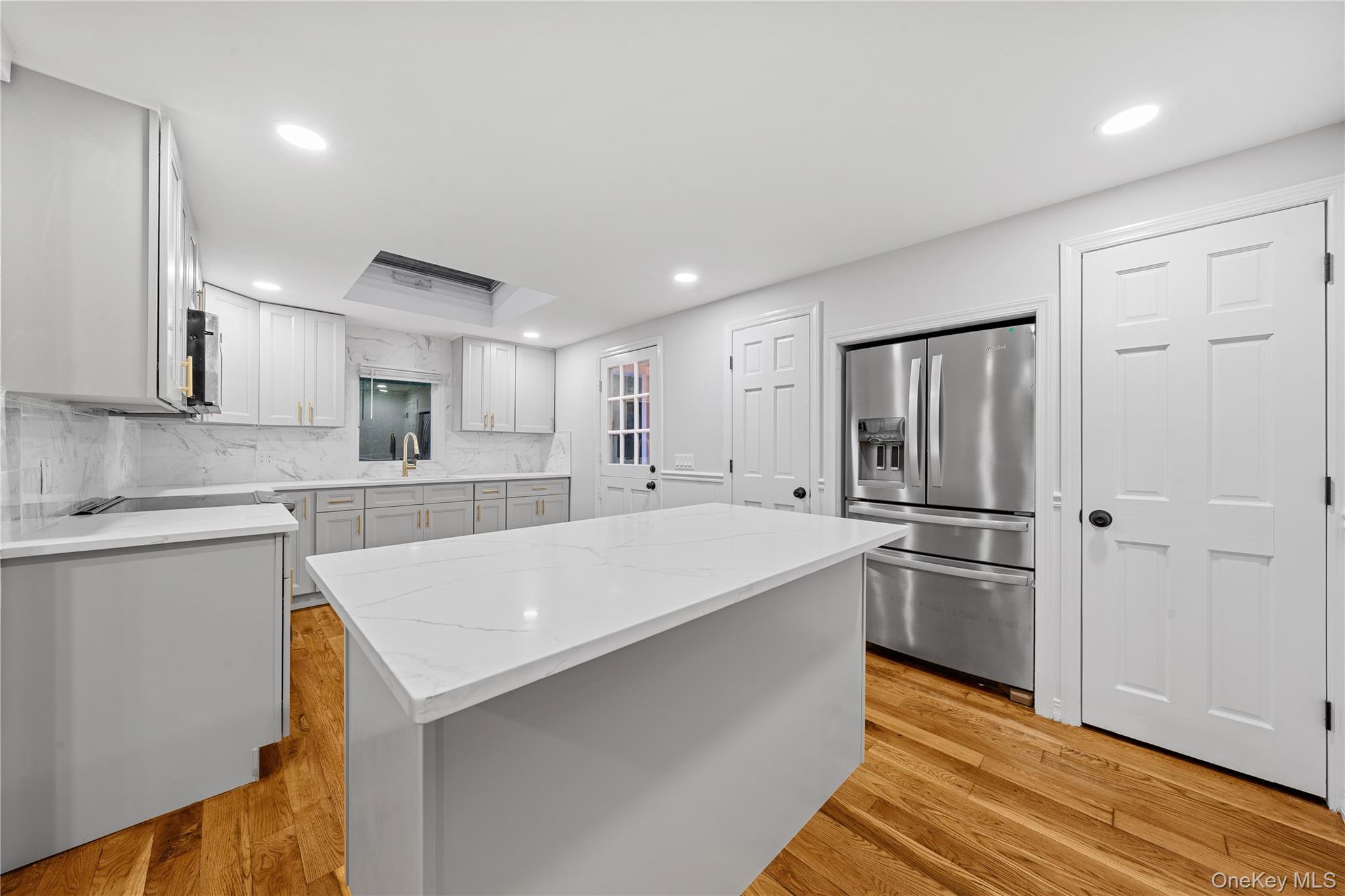 Single Family Eastwood Suffolk County, NY 11764, MLS-935934-12