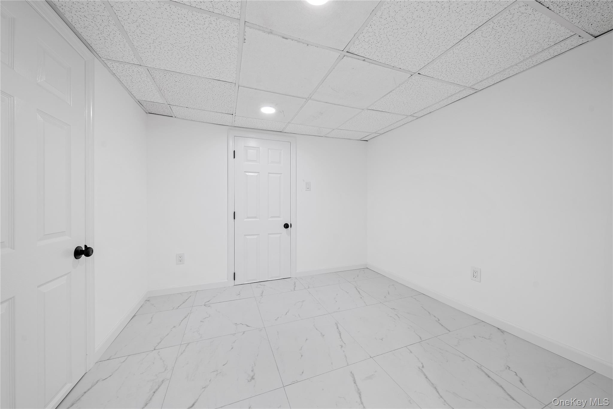 Single Family Eastwood Suffolk County, NY 11764, MLS-935934-29