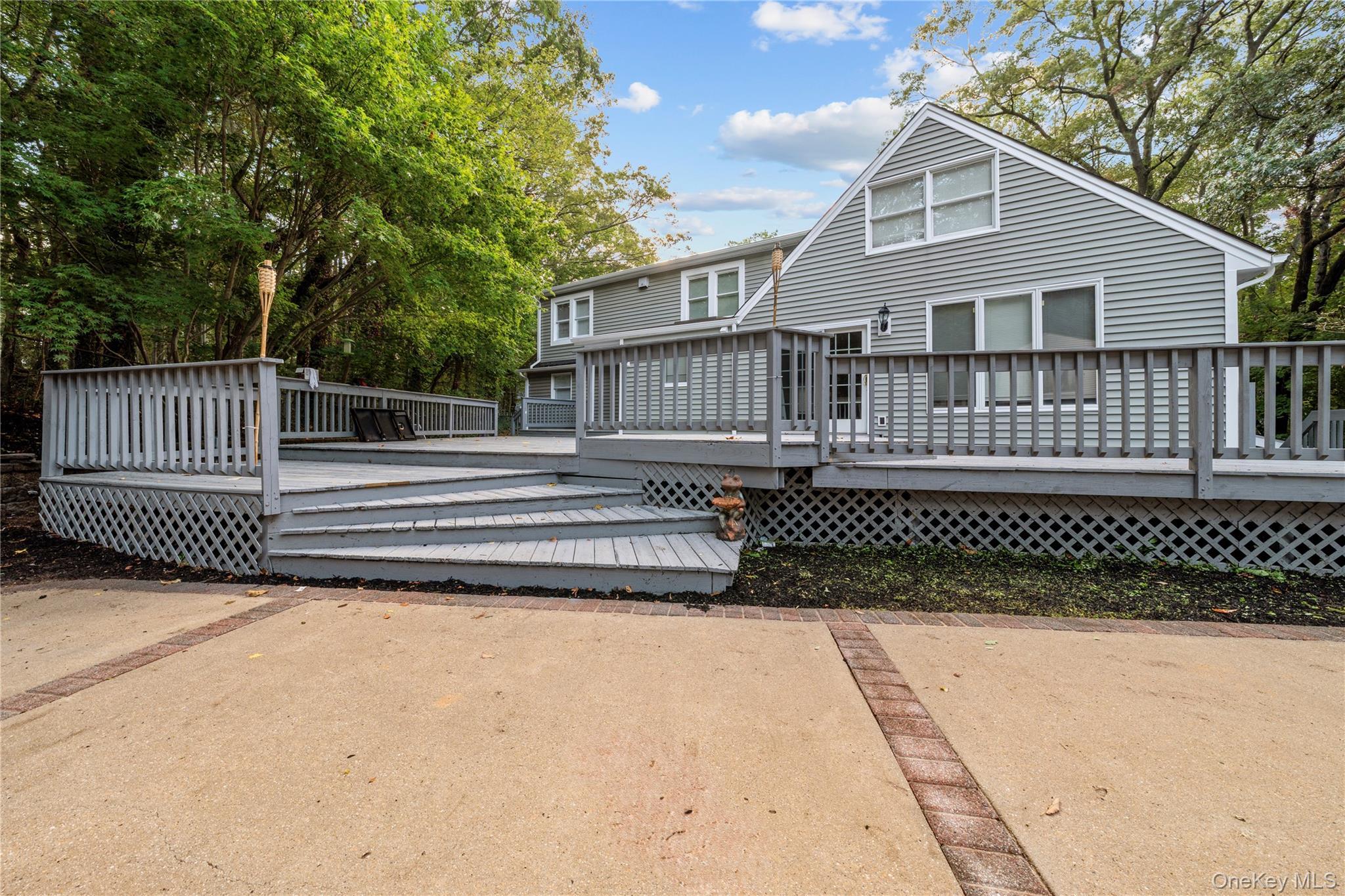 Single Family Eastwood Suffolk County, NY 11764, MLS-935934-40