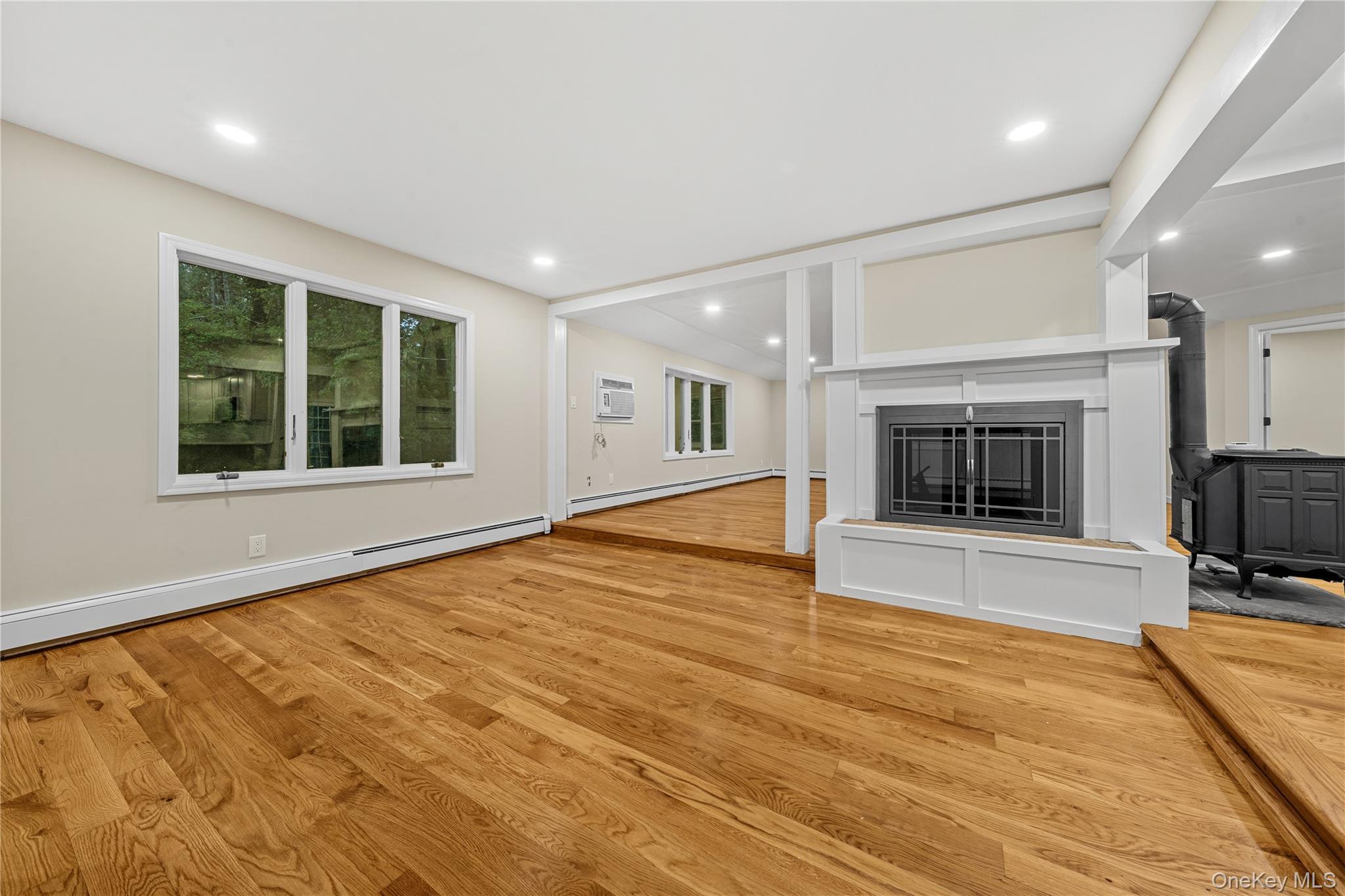 Single Family Eastwood Suffolk County, NY 11764, MLS-935934-5