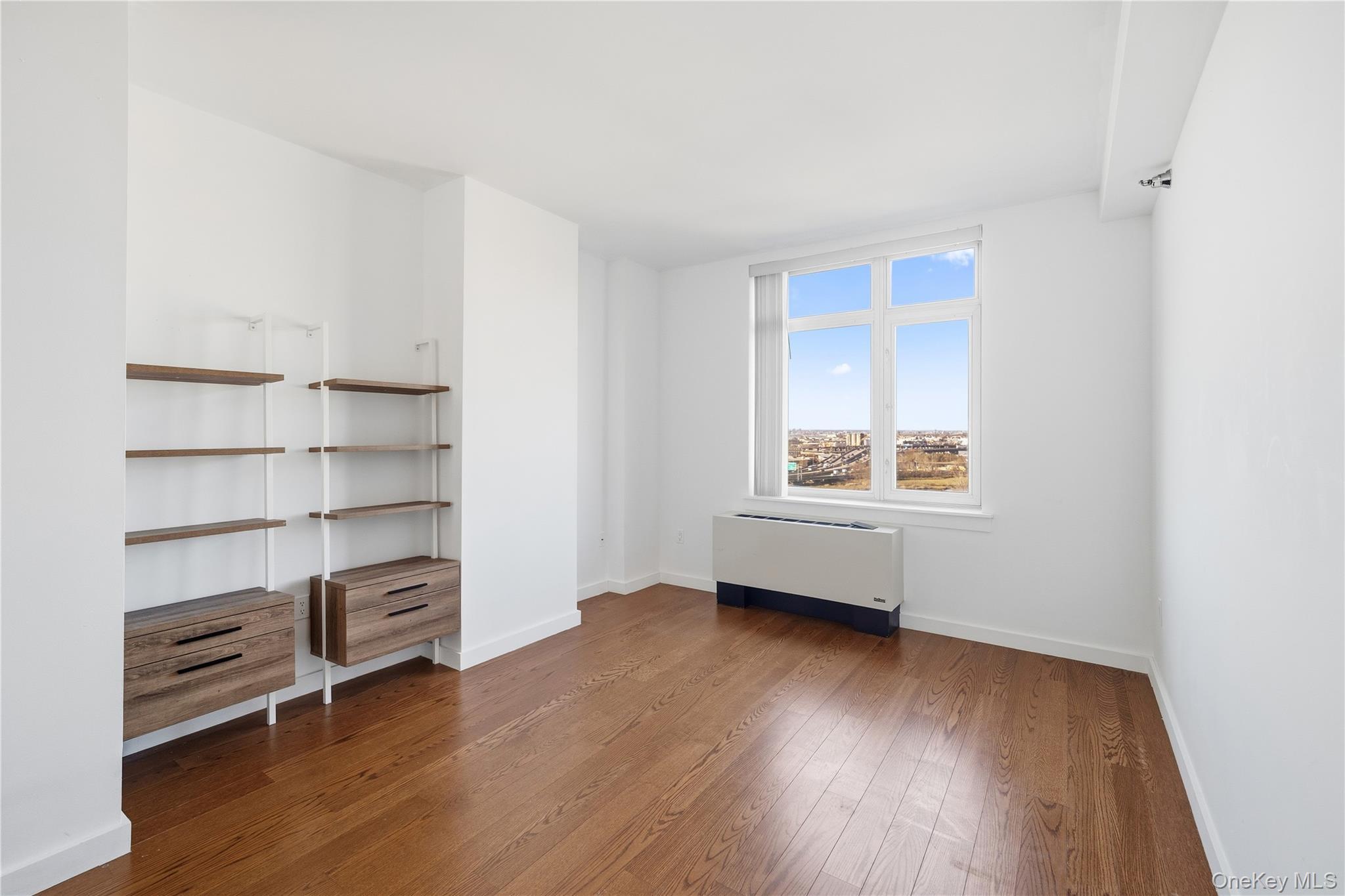 Condo College Point  Queens, NY 11354, MLS-935951-12