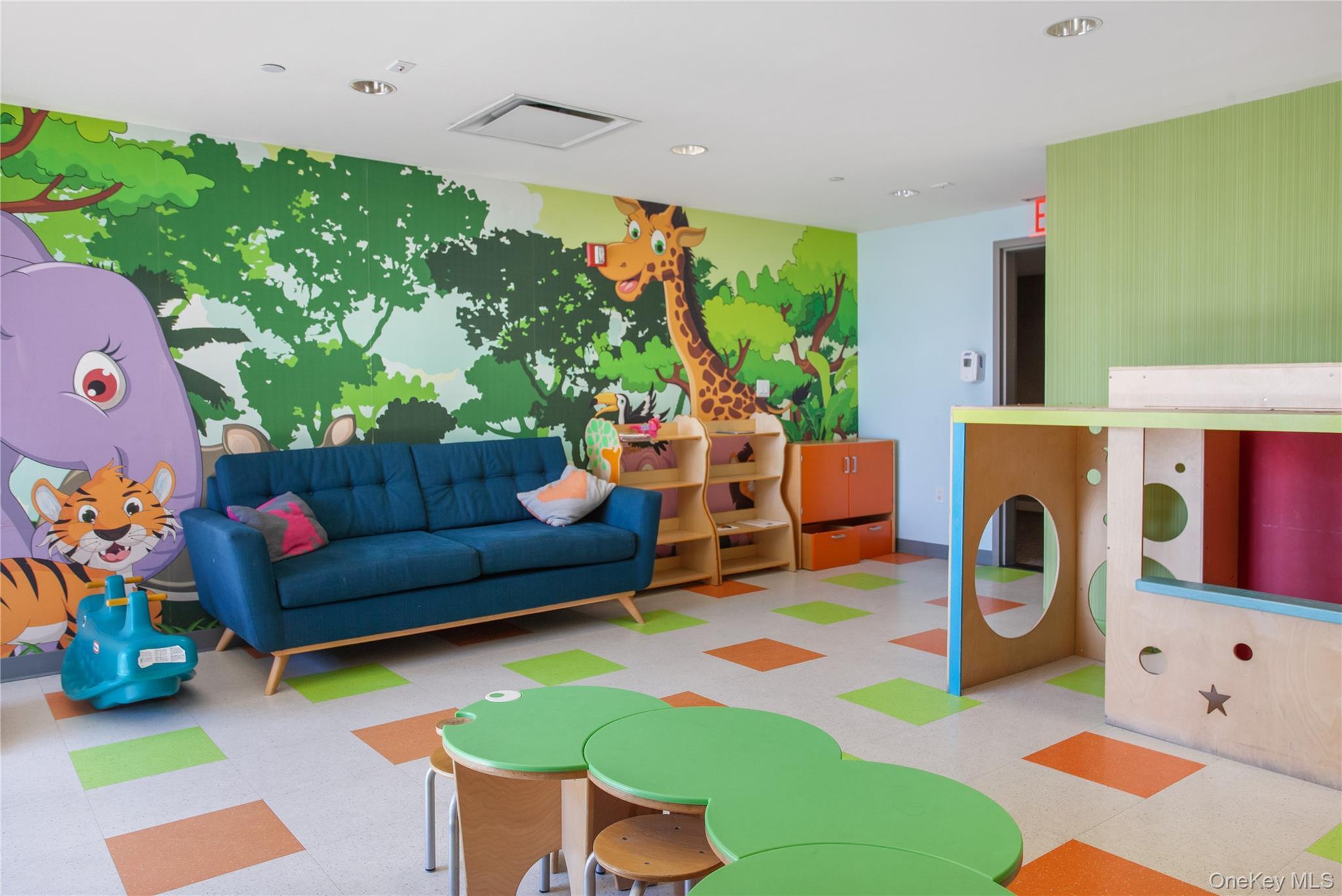 Condo College Point  Queens, NY 11354, MLS-935951-32