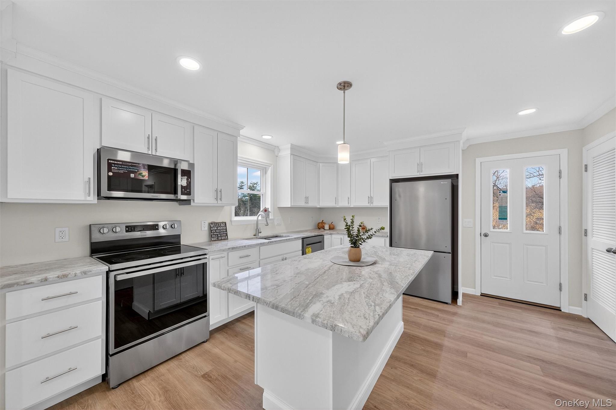 Single Family Teetsel Ulster County, NY 12477, MLS-935958-15