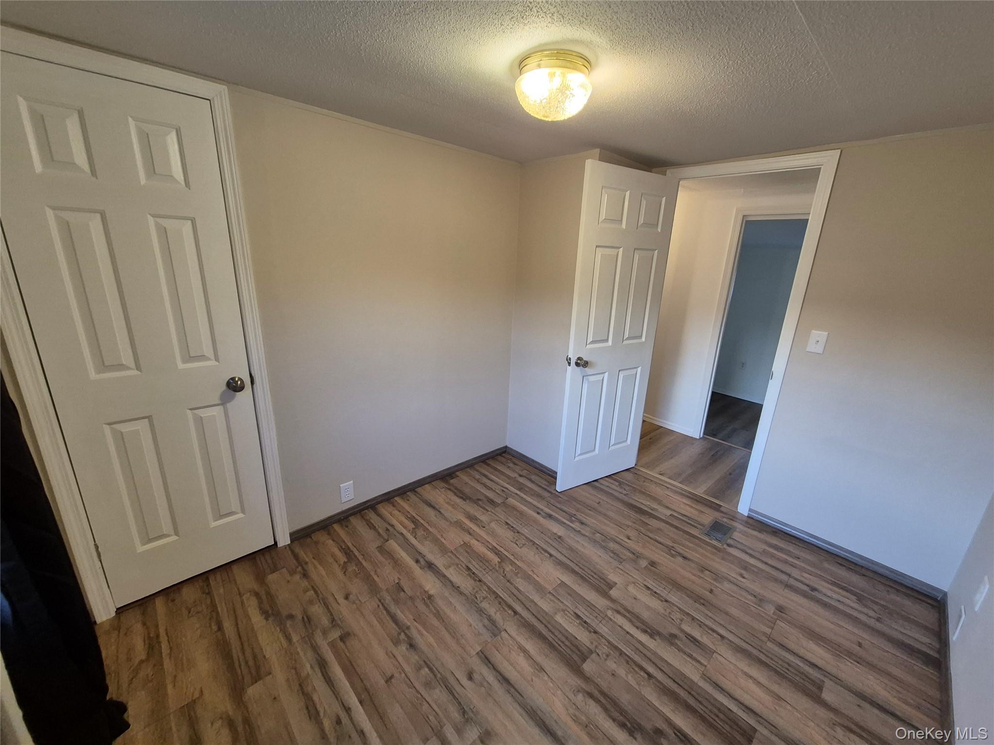 Single Family Mettacahonts  Ulster County, NY 12404, MLS-935981-6