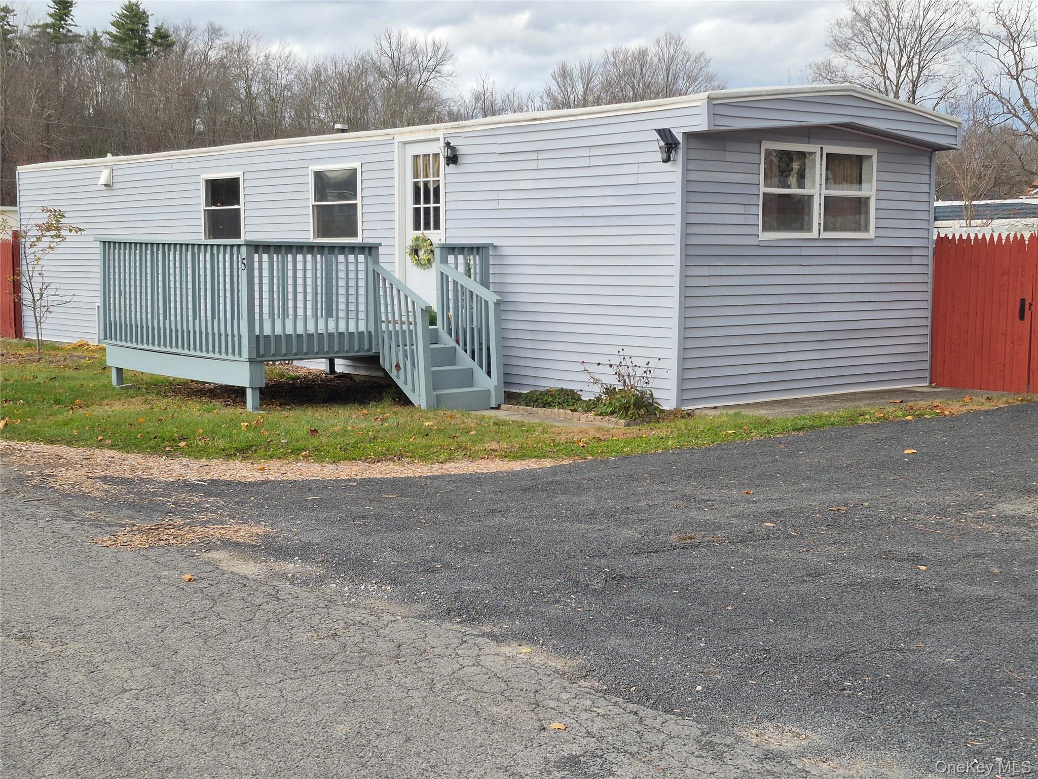 Single Family Mettacahonts  Ulster County, NY 12404, MLS-935981-8