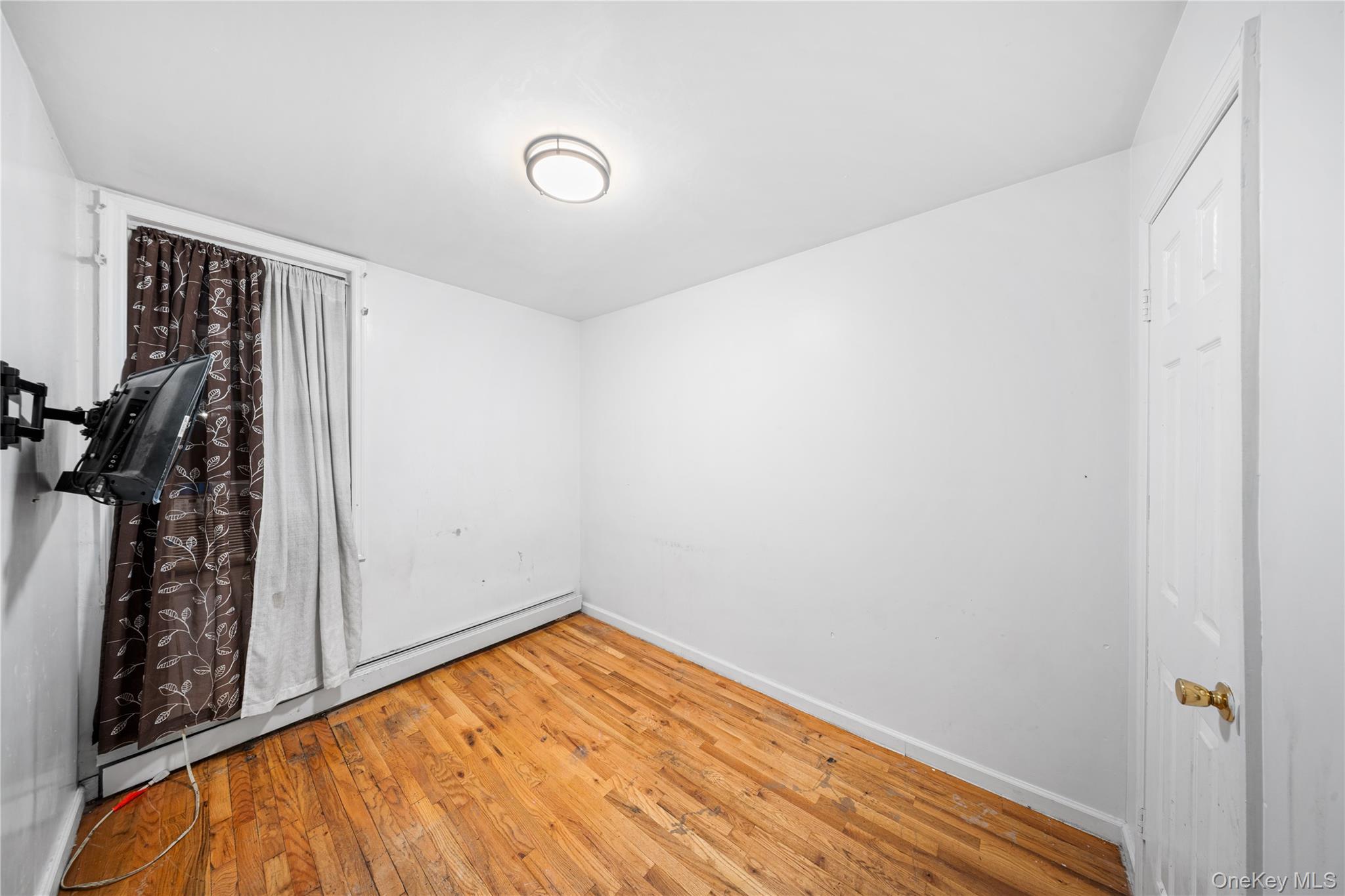 Single Family 215th Street Queens, NY 11361, MLS-935989-8