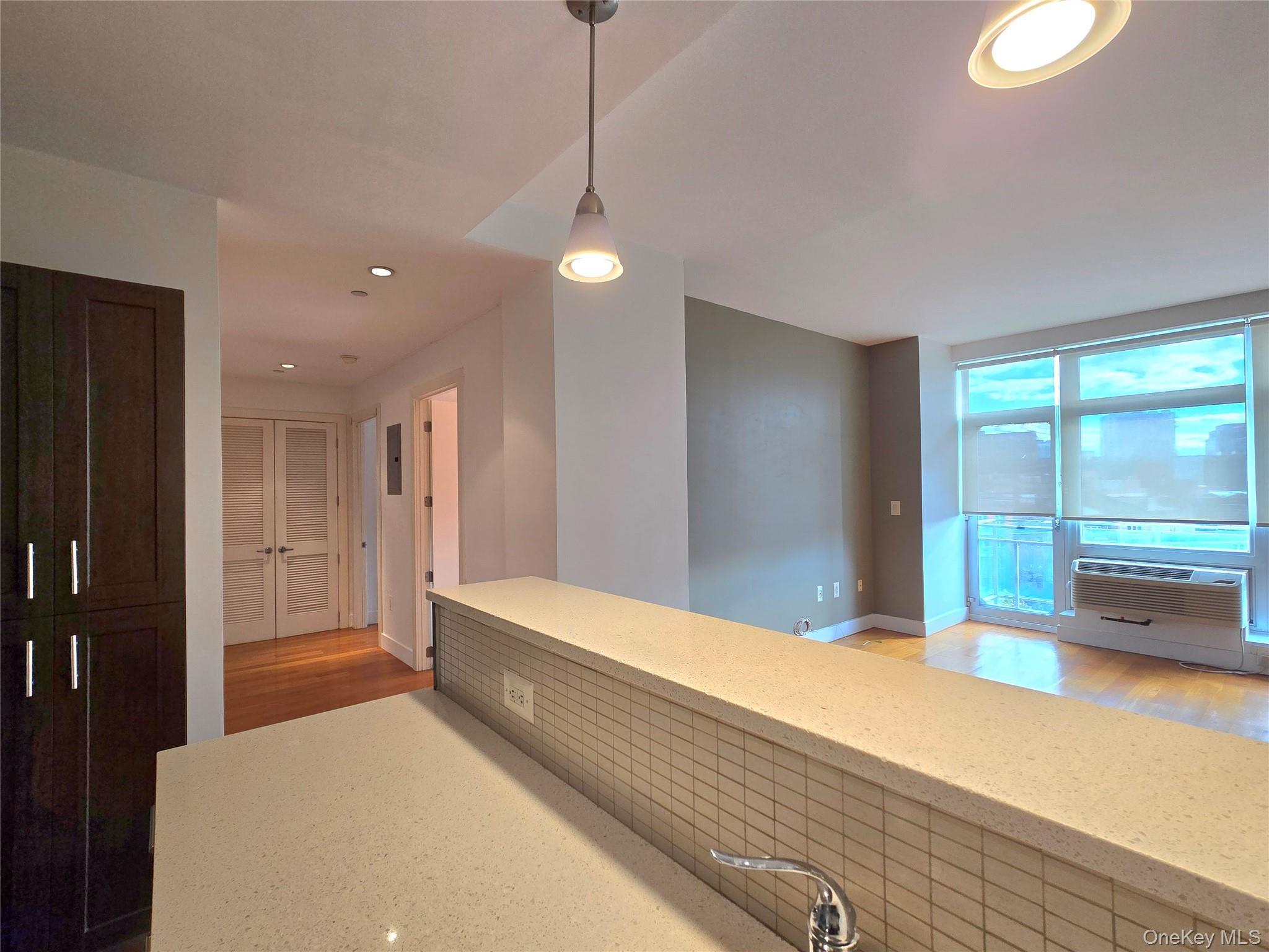 Single Family 32nd Queens, NY 11354, MLS-936018-6