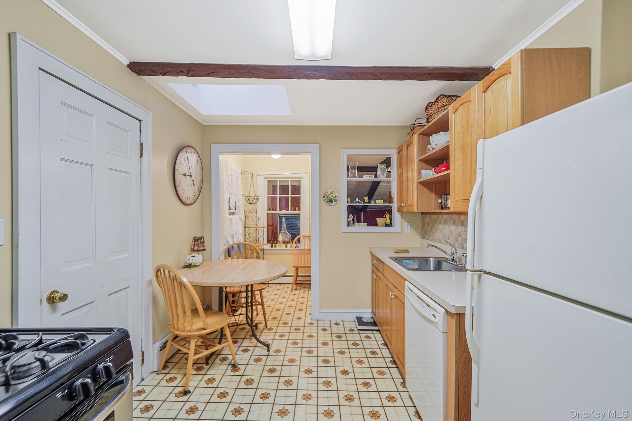 Single Family Harrison Suffolk County, NY 11721, MLS-936024-20