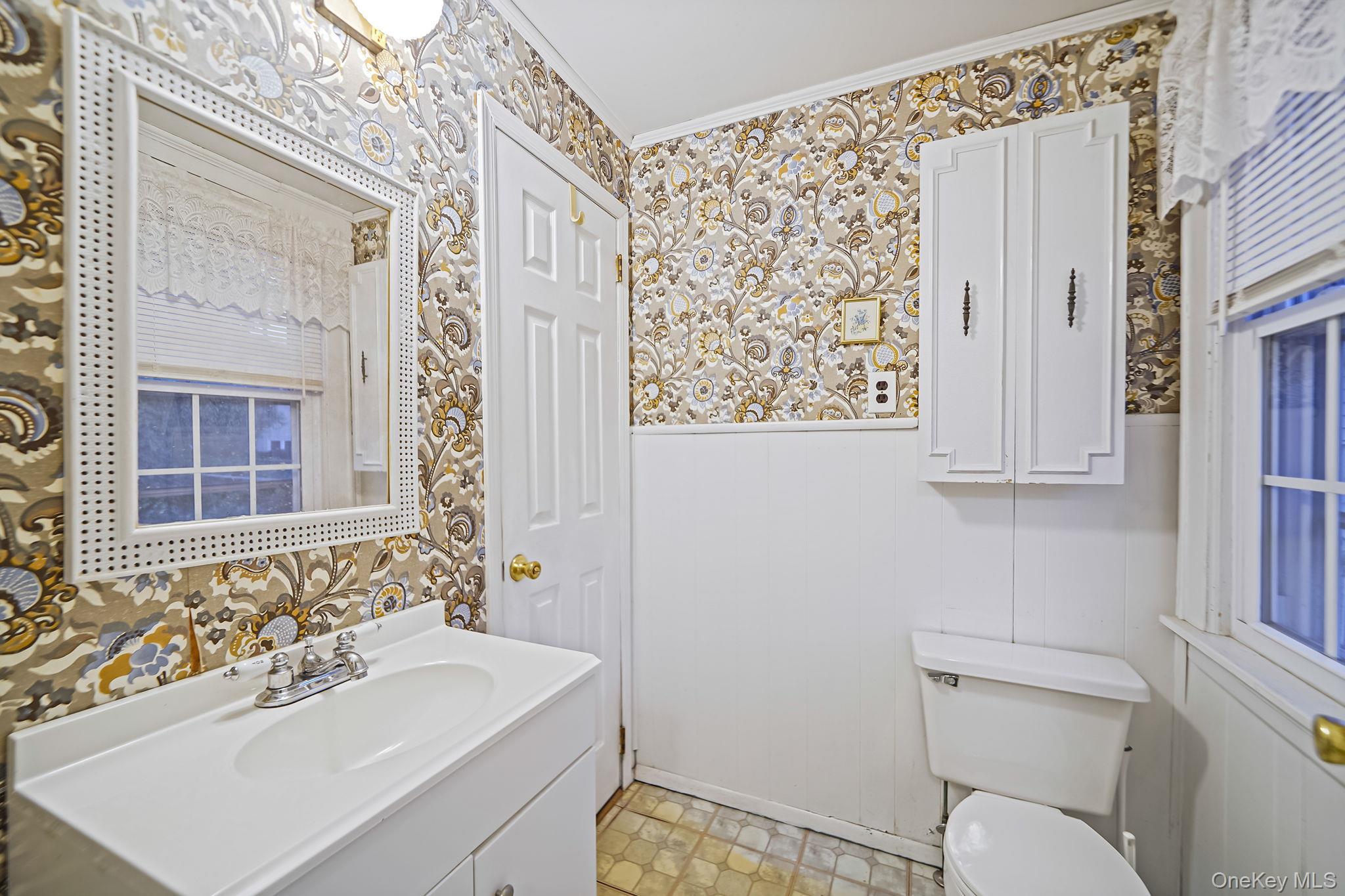 Single Family Harrison Suffolk County, NY 11721, MLS-936024-28