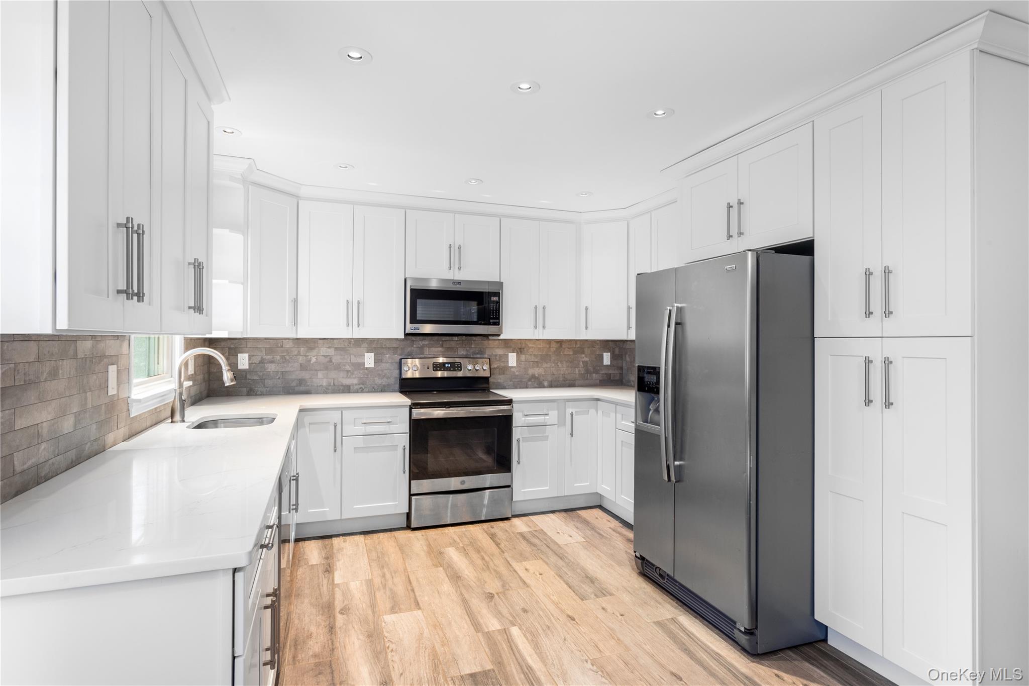 Single Family Seneca  Suffolk County, NY 11961, MLS-936087-2