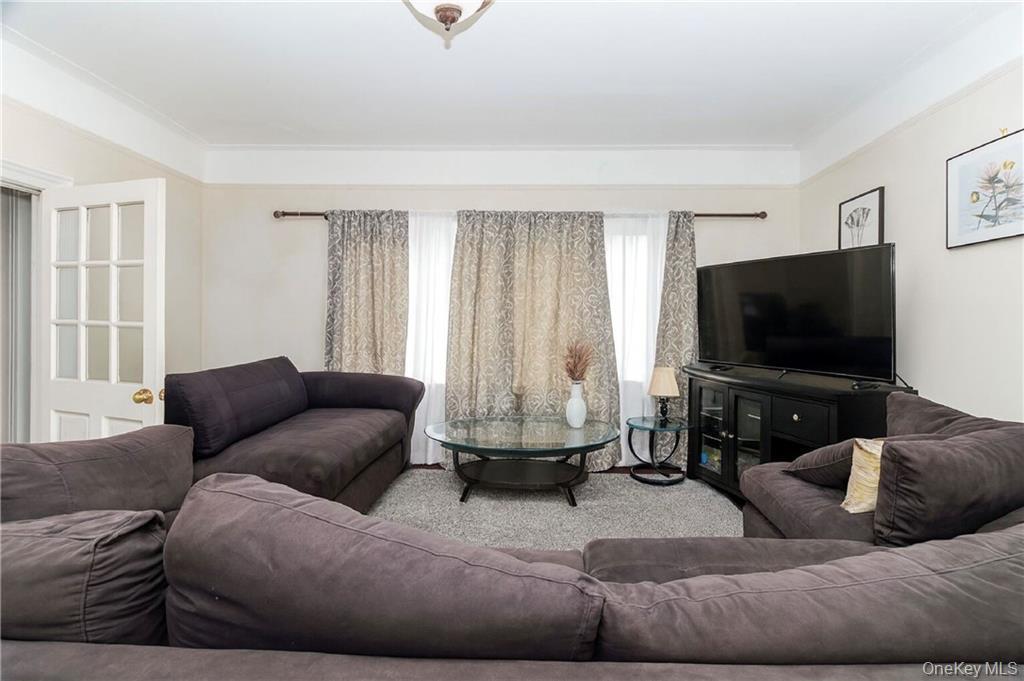 Single Family Avenue M Brooklyn, NY 11234, MLS-936102-4