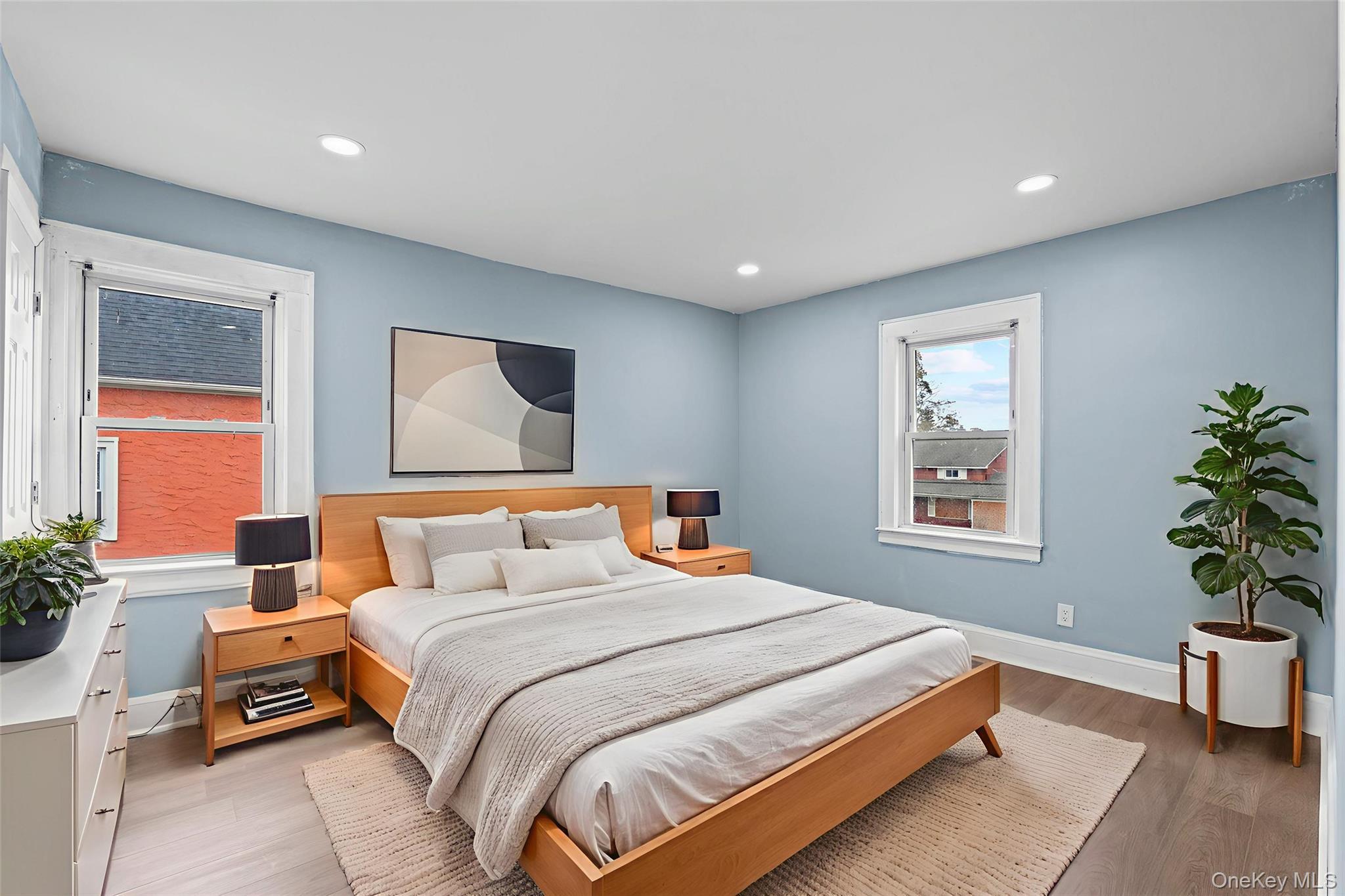 Single Family Cornwall Nassau County, NY 11550, MLS-936103-11