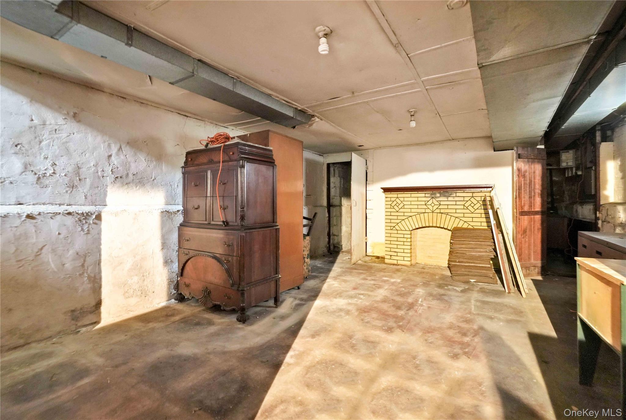 Single Family 60th Queens, NY 11378, MLS-936132-20