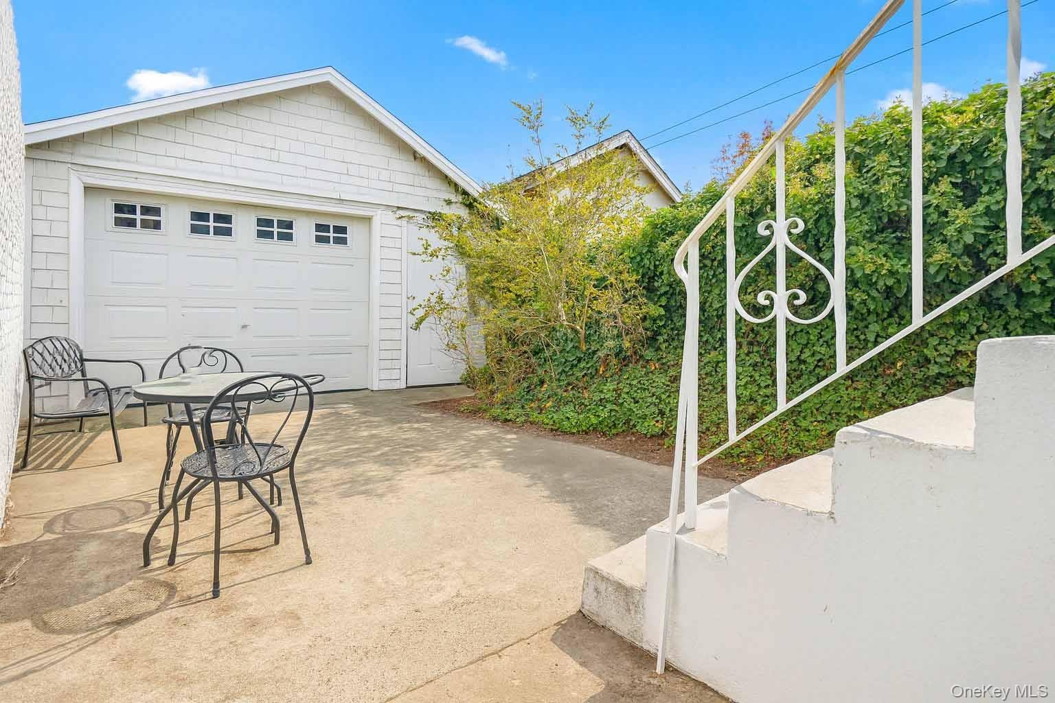 Single Family 60th Queens, NY 11378, MLS-936132-4