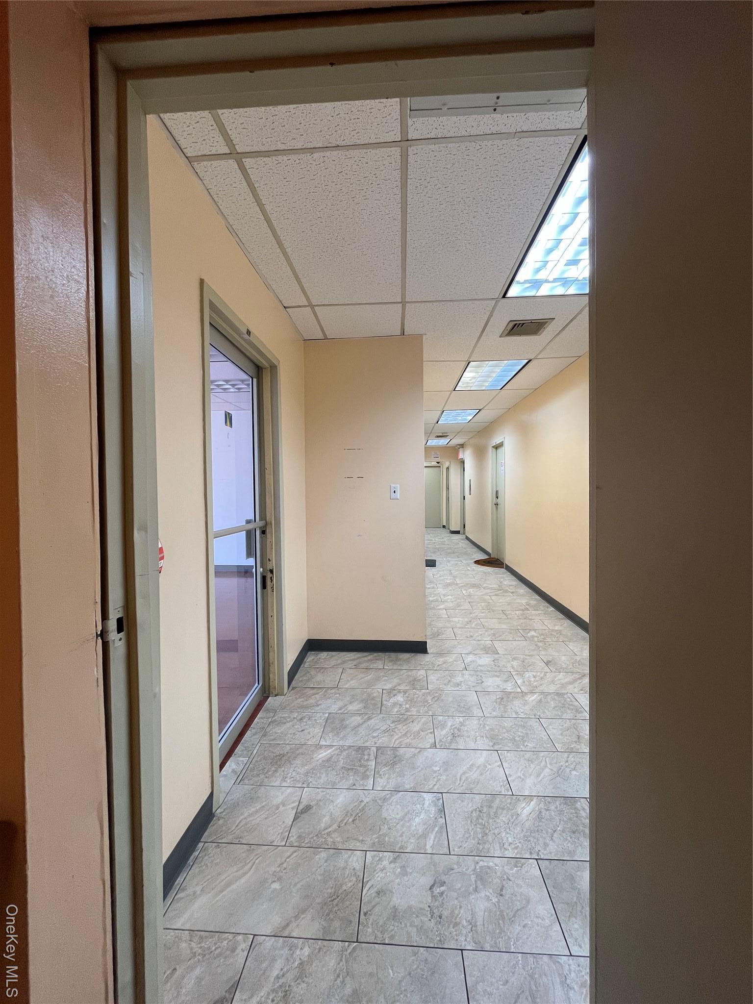 Commercial Lease Northern  Queens, NY 11362, MLS-936142-4