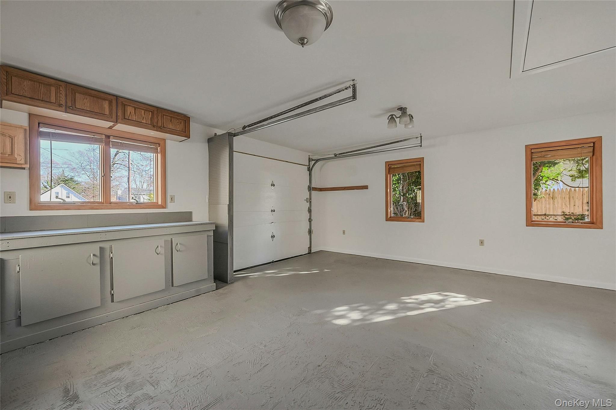 Single Family Pansy  Suffolk County, NY 11778, MLS-936157-25