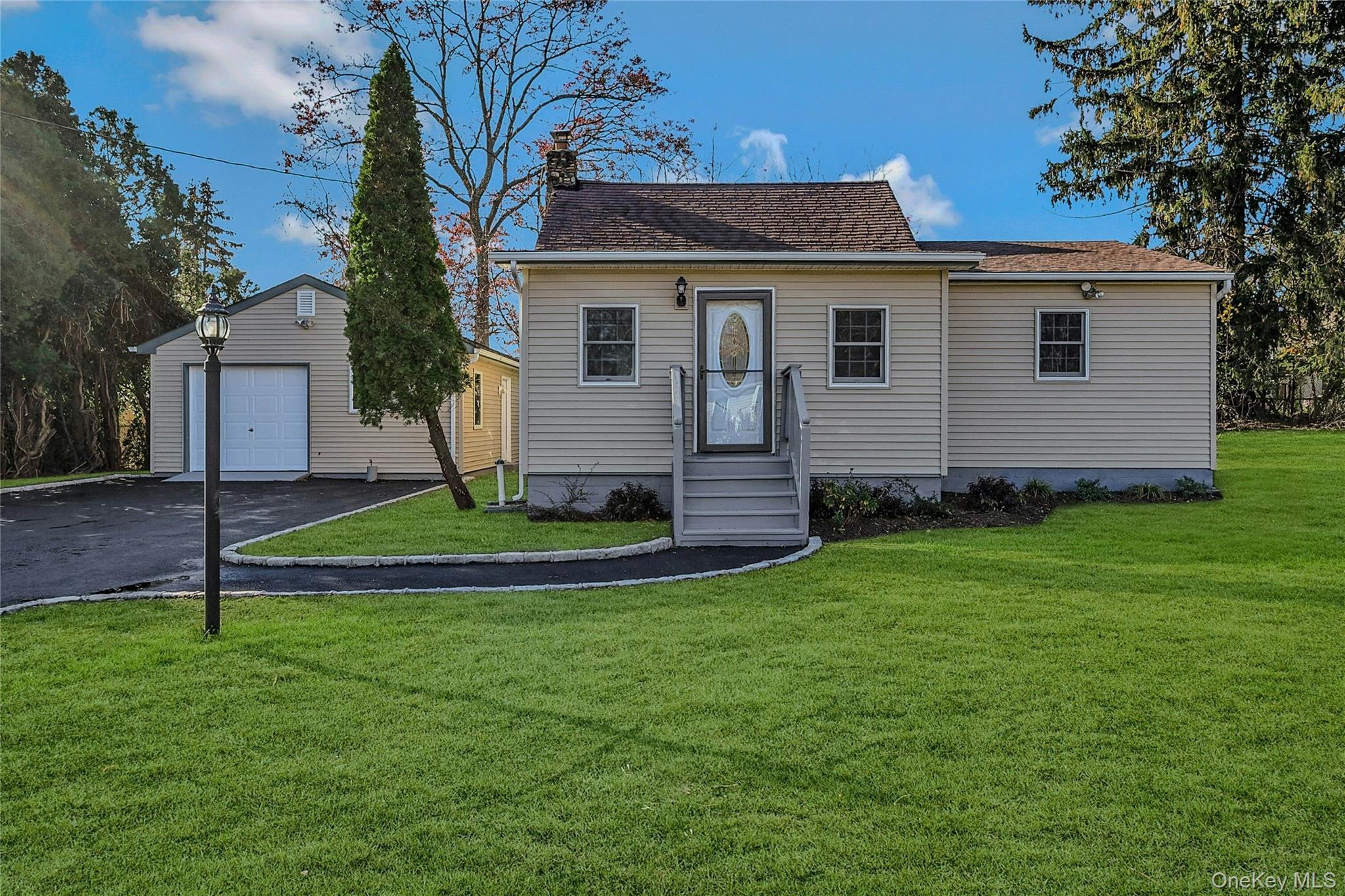 Single Family Pansy  Suffolk County, NY 11778, MLS-936157-3