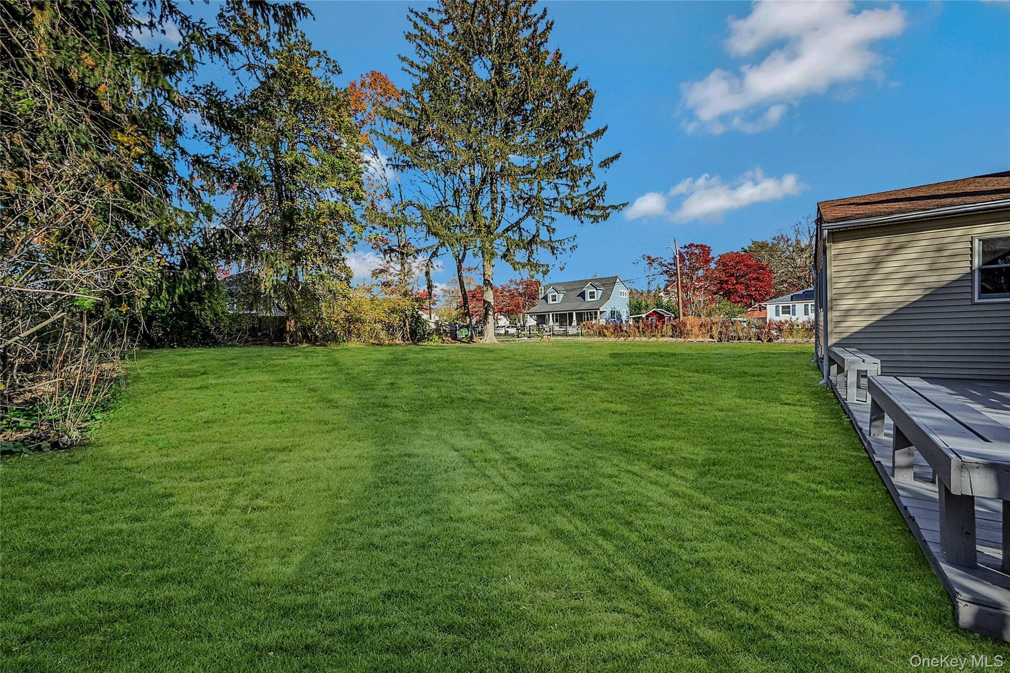 Single Family Pansy  Suffolk County, NY 11778, MLS-936157-31