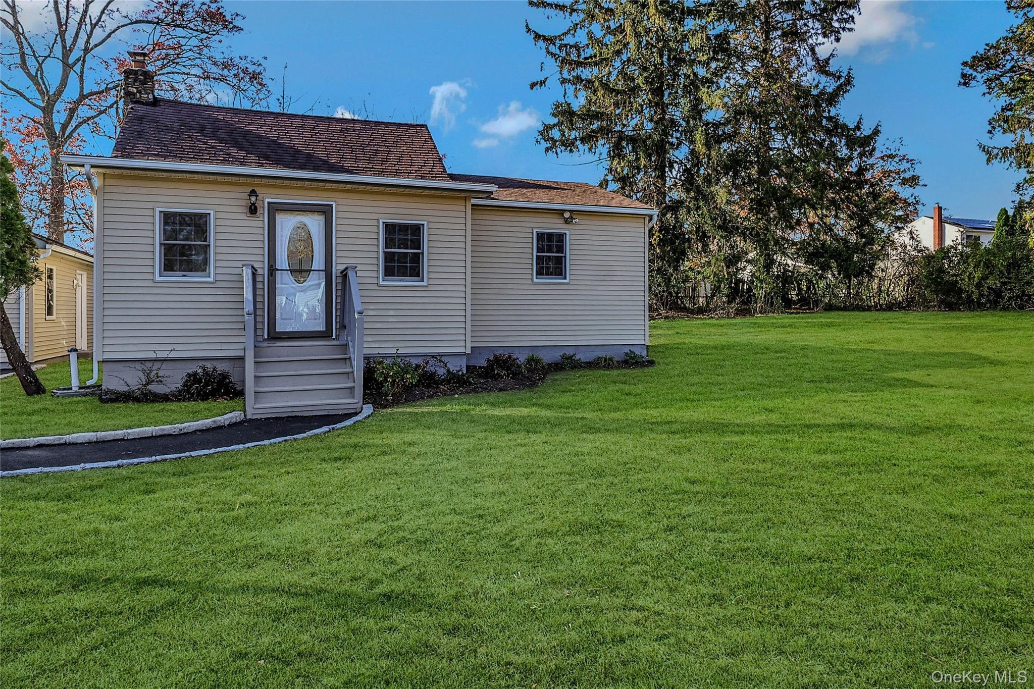 Single Family Pansy  Suffolk County, NY 11778, MLS-936157-4