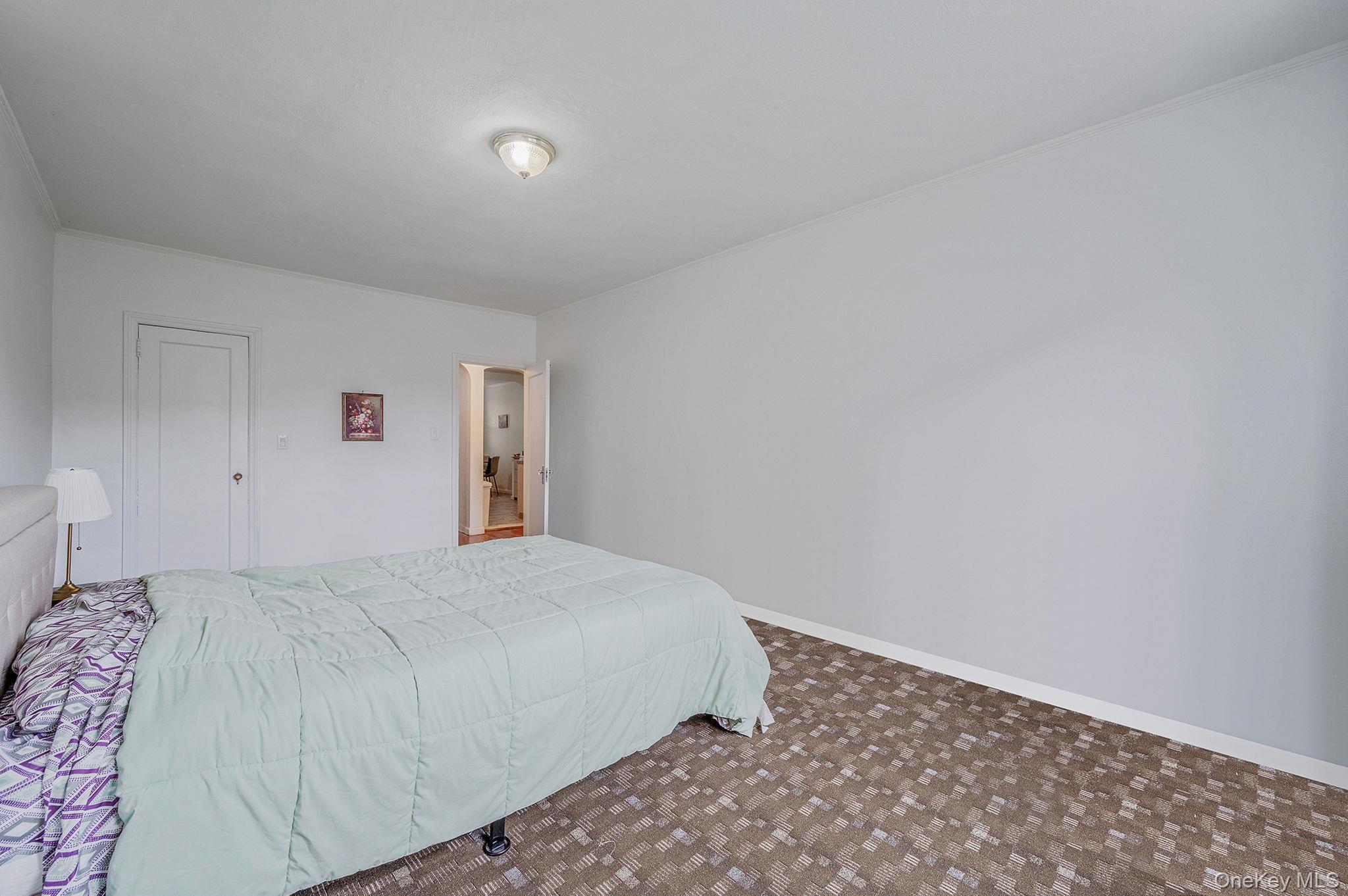 Single Family Burns Queens, NY 11374, MLS-936177-22