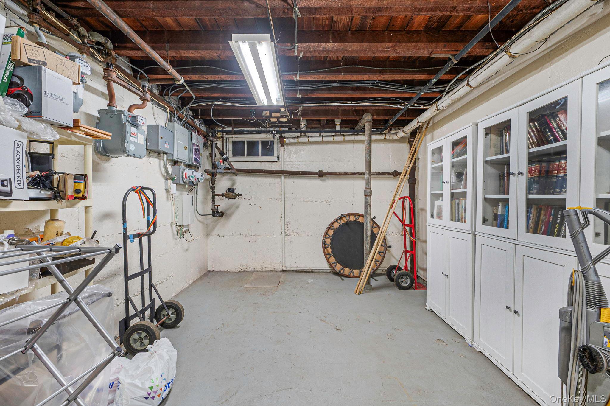 Single Family Burns Queens, NY 11374, MLS-936177-43