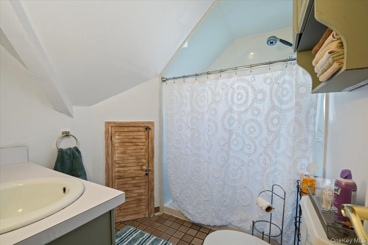 Single Family Red Maple Nassau County, NY 11793, MLS-936179-15