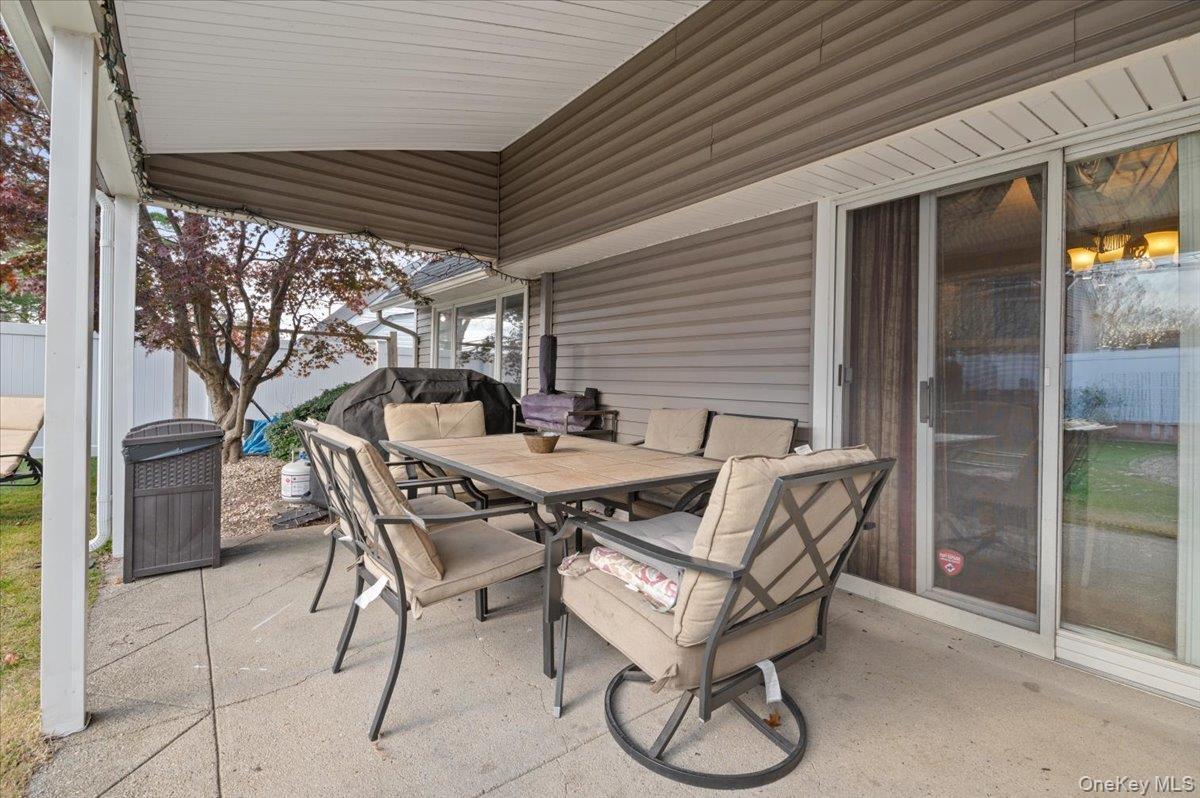 Single Family Red Maple Nassau County, NY 11793, MLS-936179-20