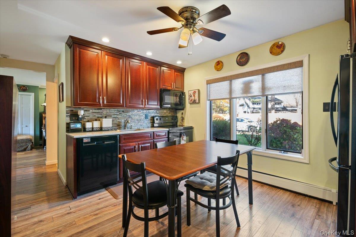 Single Family Red Maple Nassau County, NY 11793, MLS-936179-3