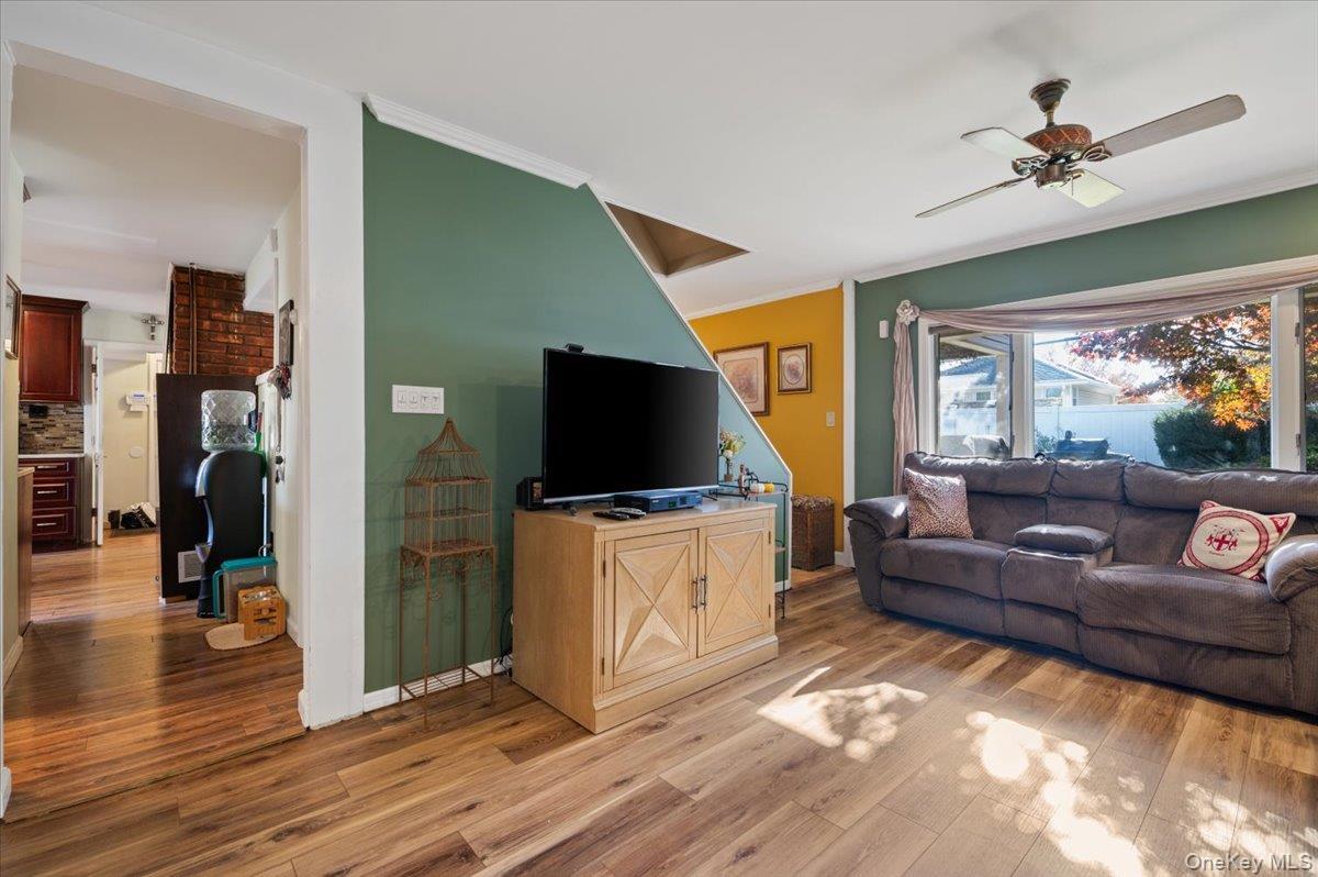 Single Family Red Maple Nassau County, NY 11793, MLS-936179-8