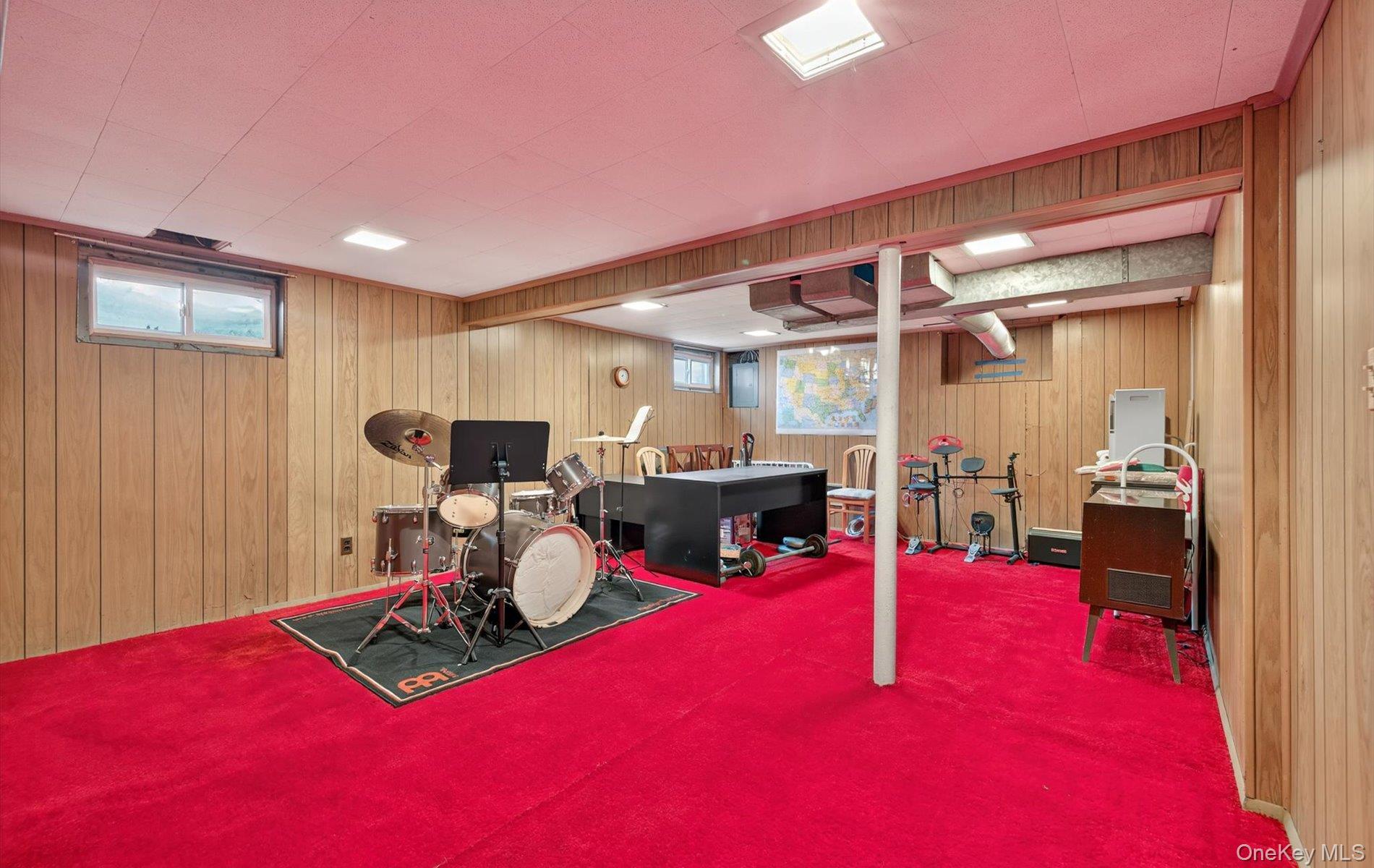 Single Family Virginia Nassau County, NY 11803, MLS-936204-16