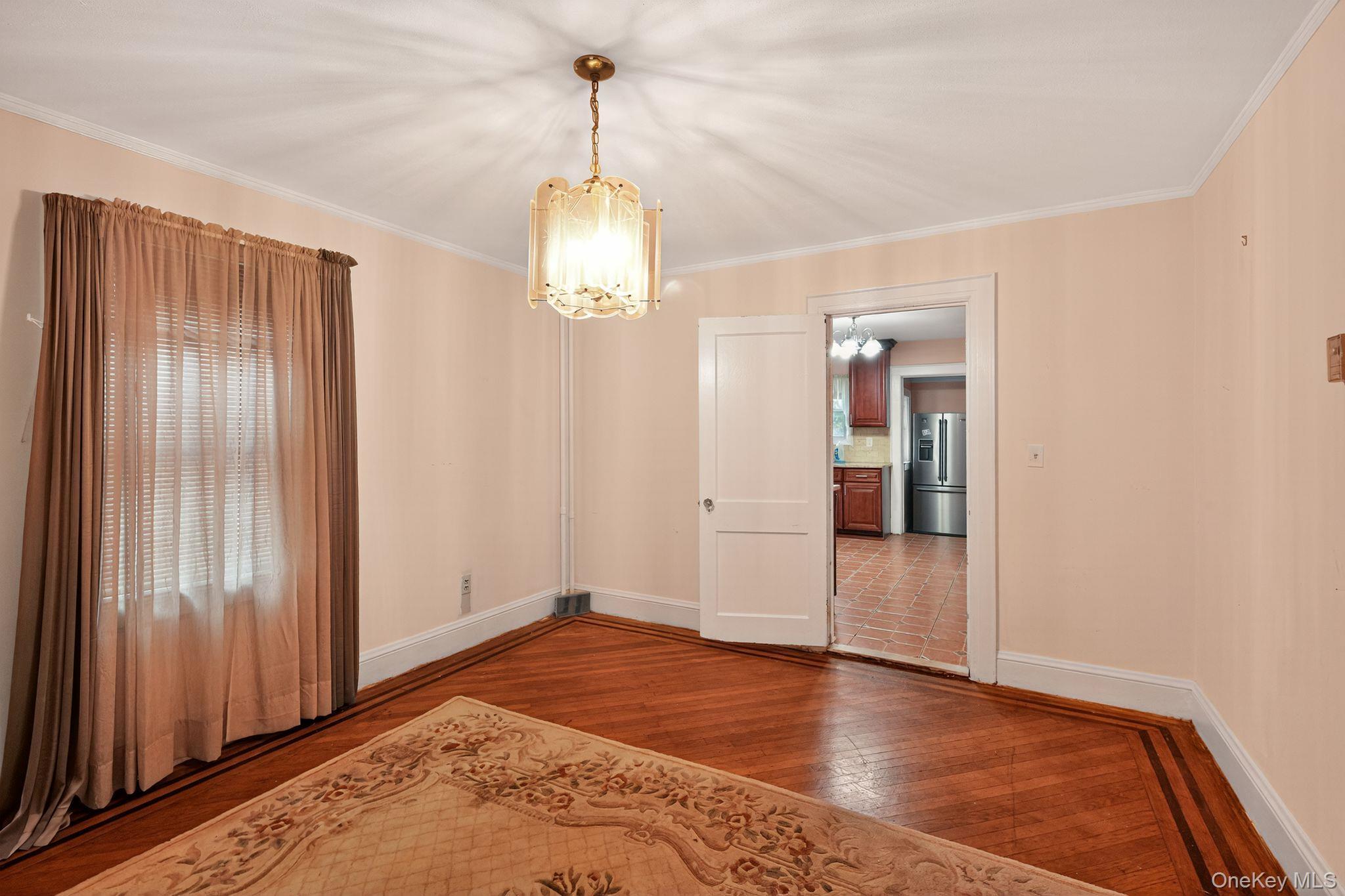 Single Family Clinton Nassau County, NY 11575, MLS-936243-10