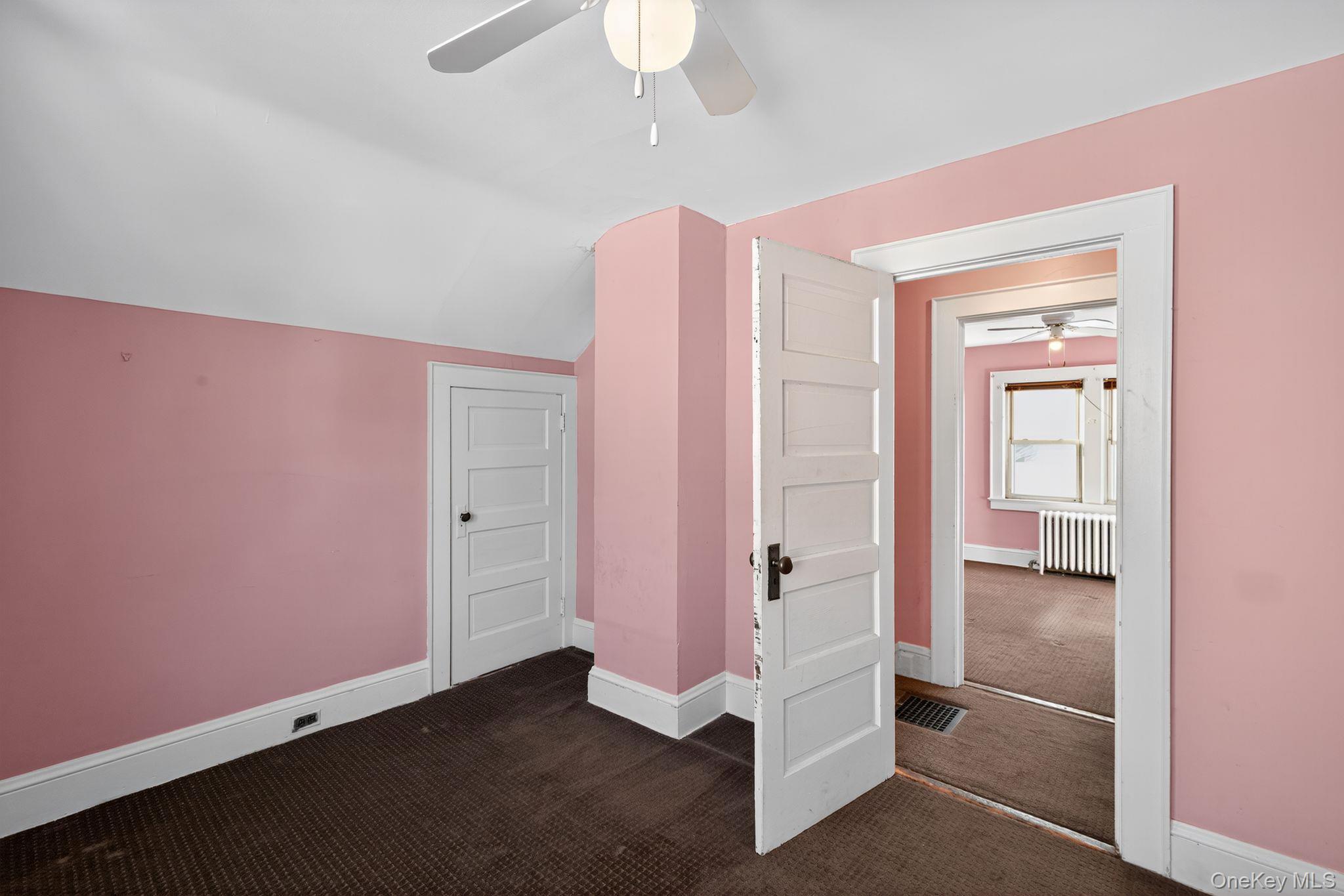 Single Family Clinton Nassau County, NY 11575, MLS-936243-22