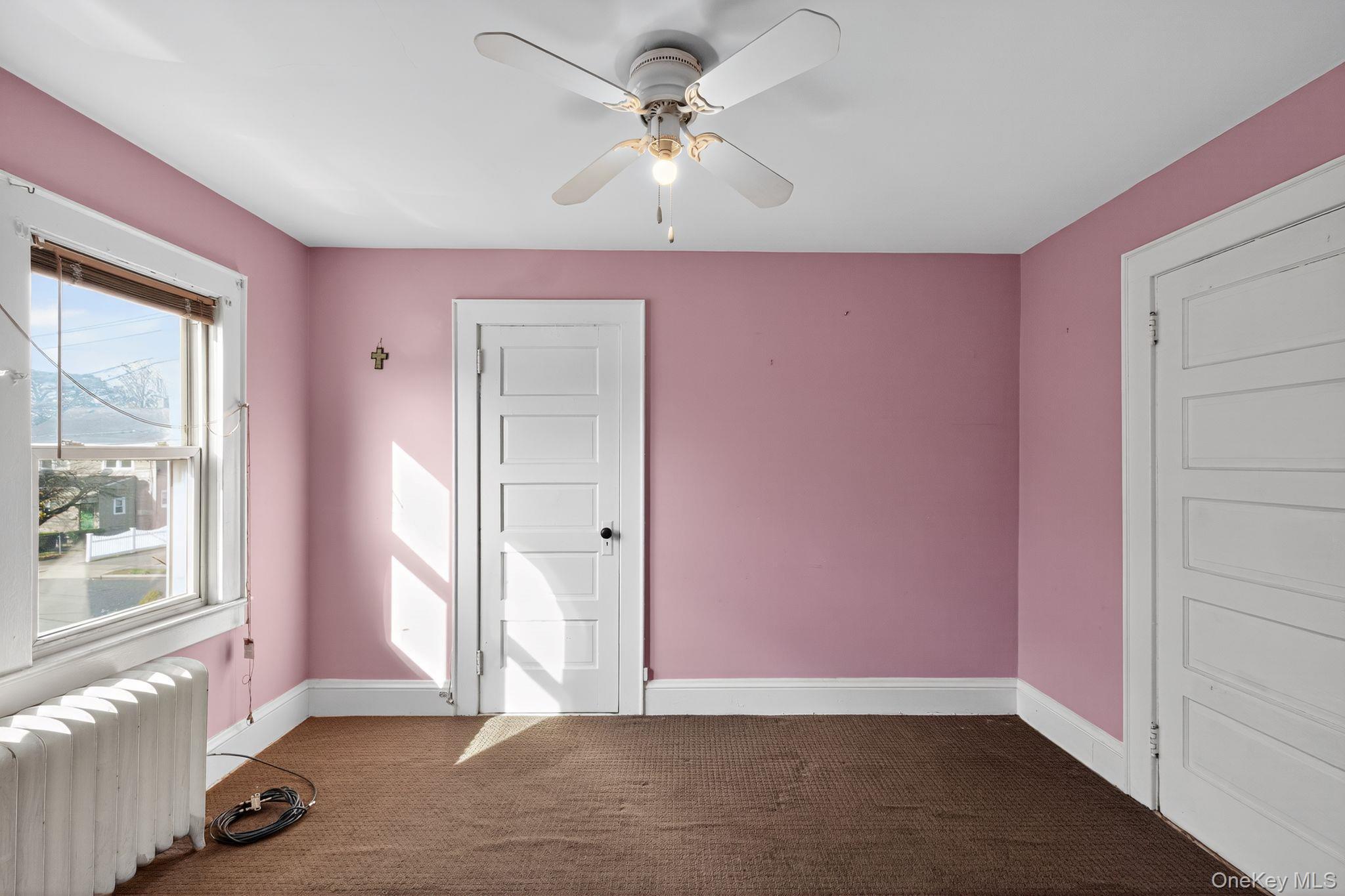 Single Family Clinton Nassau County, NY 11575, MLS-936243-25