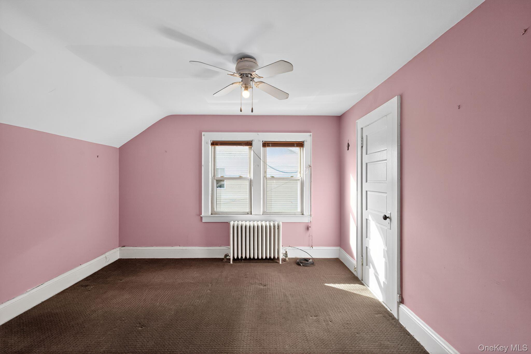 Single Family Clinton Nassau County, NY 11575, MLS-936243-33