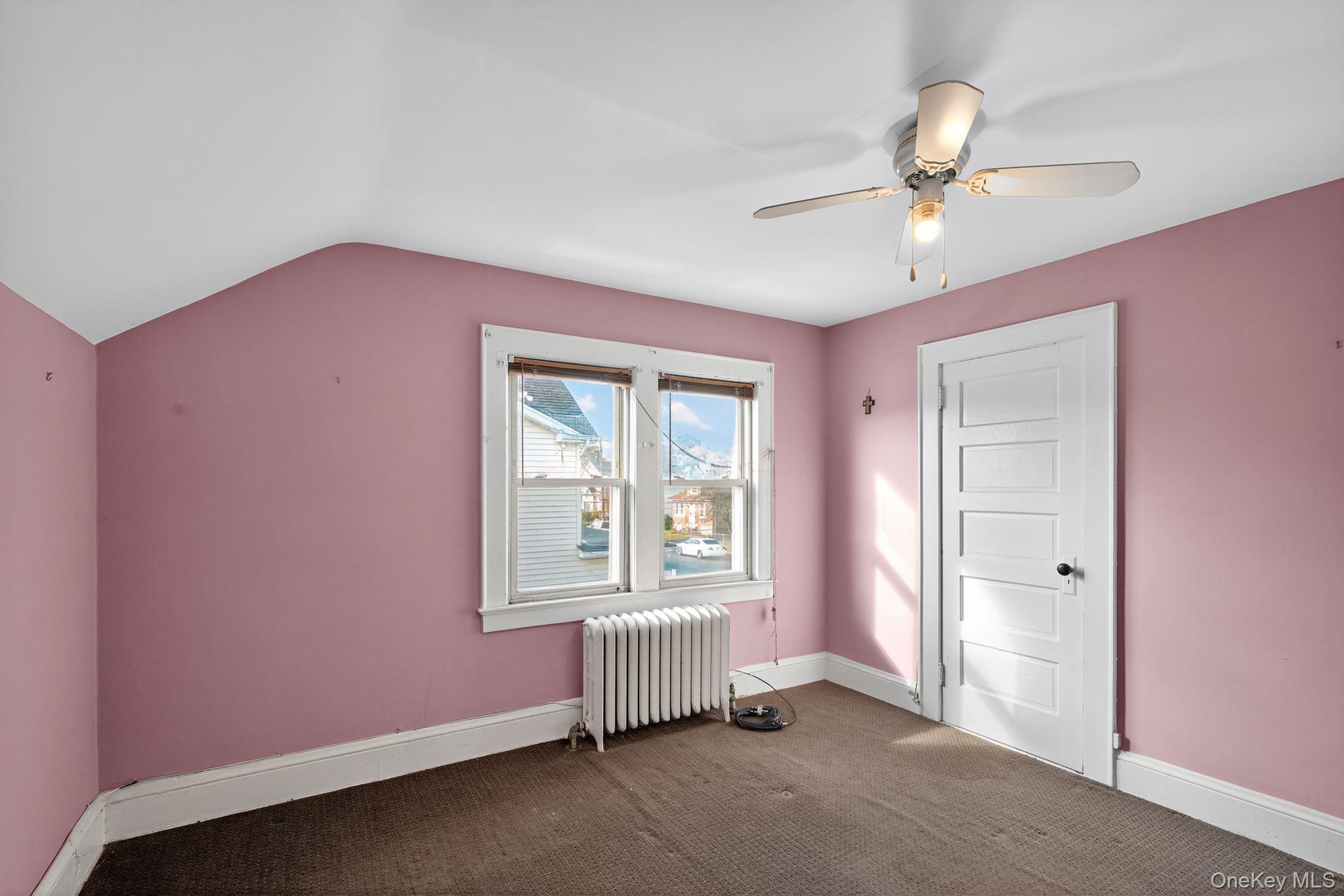 Single Family Clinton Nassau County, NY 11575, MLS-936243-36