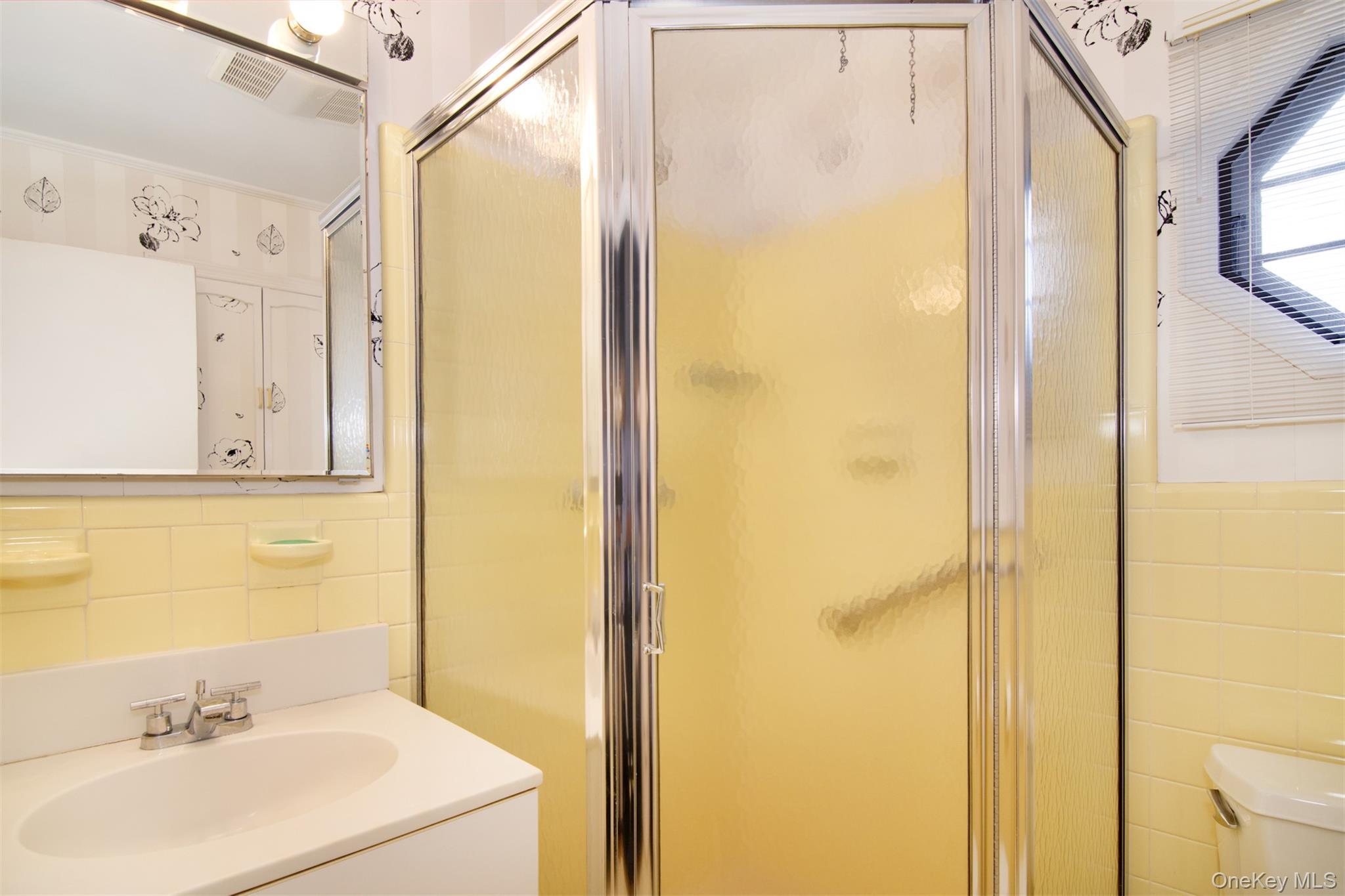 Single Family Eldredge Westchester County, NY 10522, MLS-936244-17