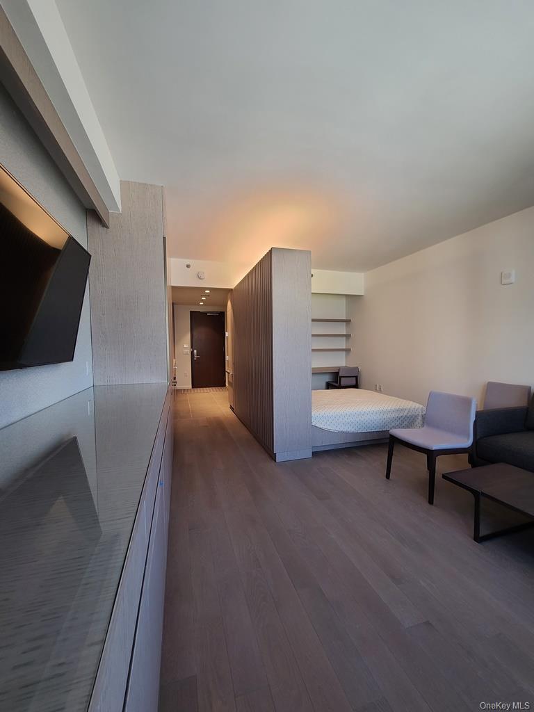 Condo 39th  Queens, NY 11354, MLS-936251-5