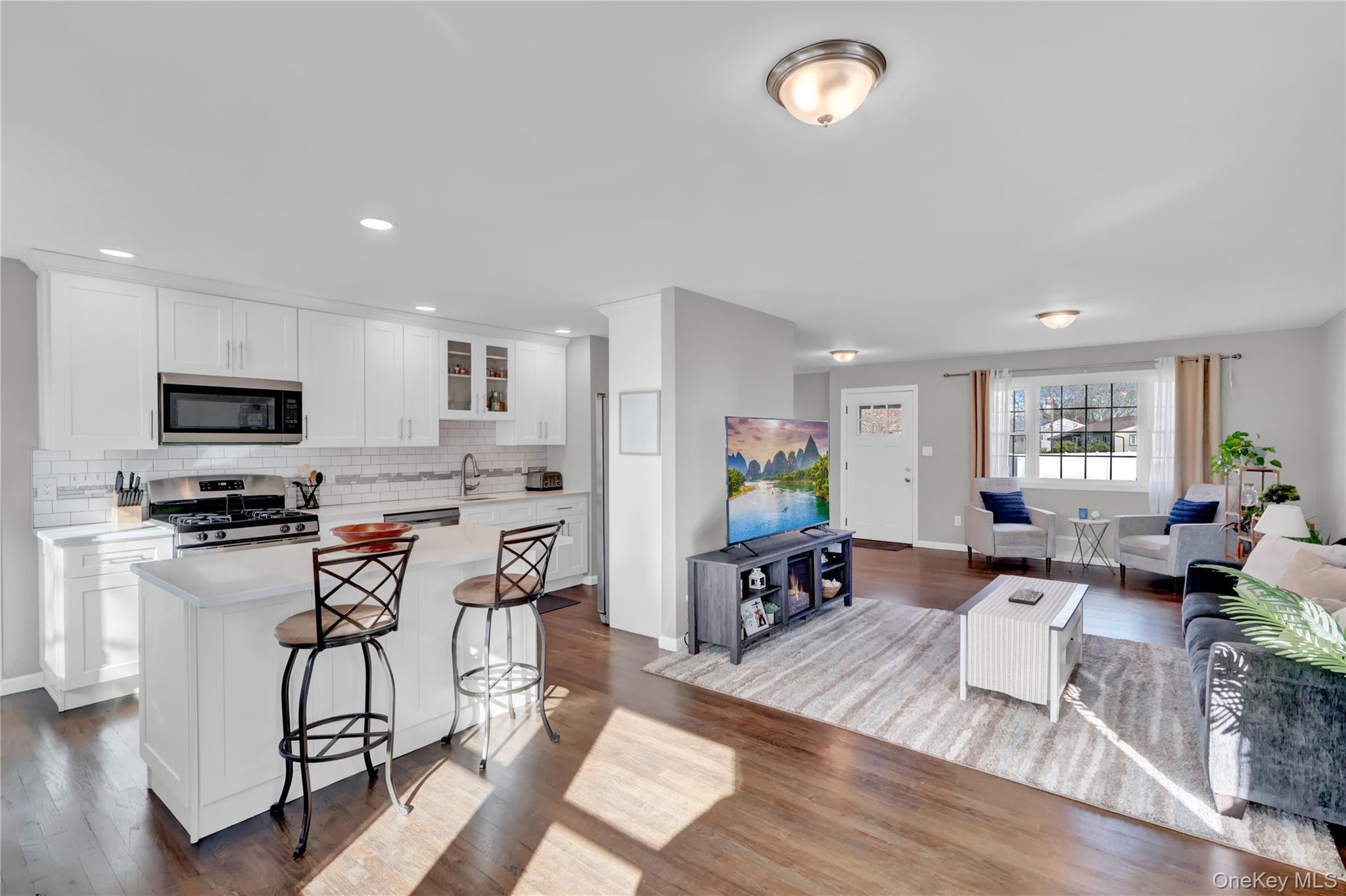 Single Family Winston Suffolk County, NY 11720, MLS-936252-10