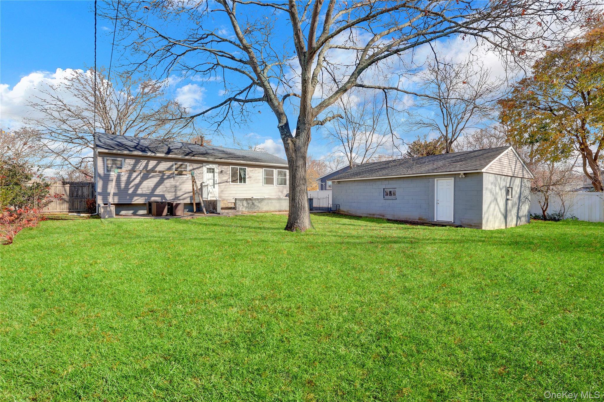 Single Family Winston Suffolk County, NY 11720, MLS-936252-5