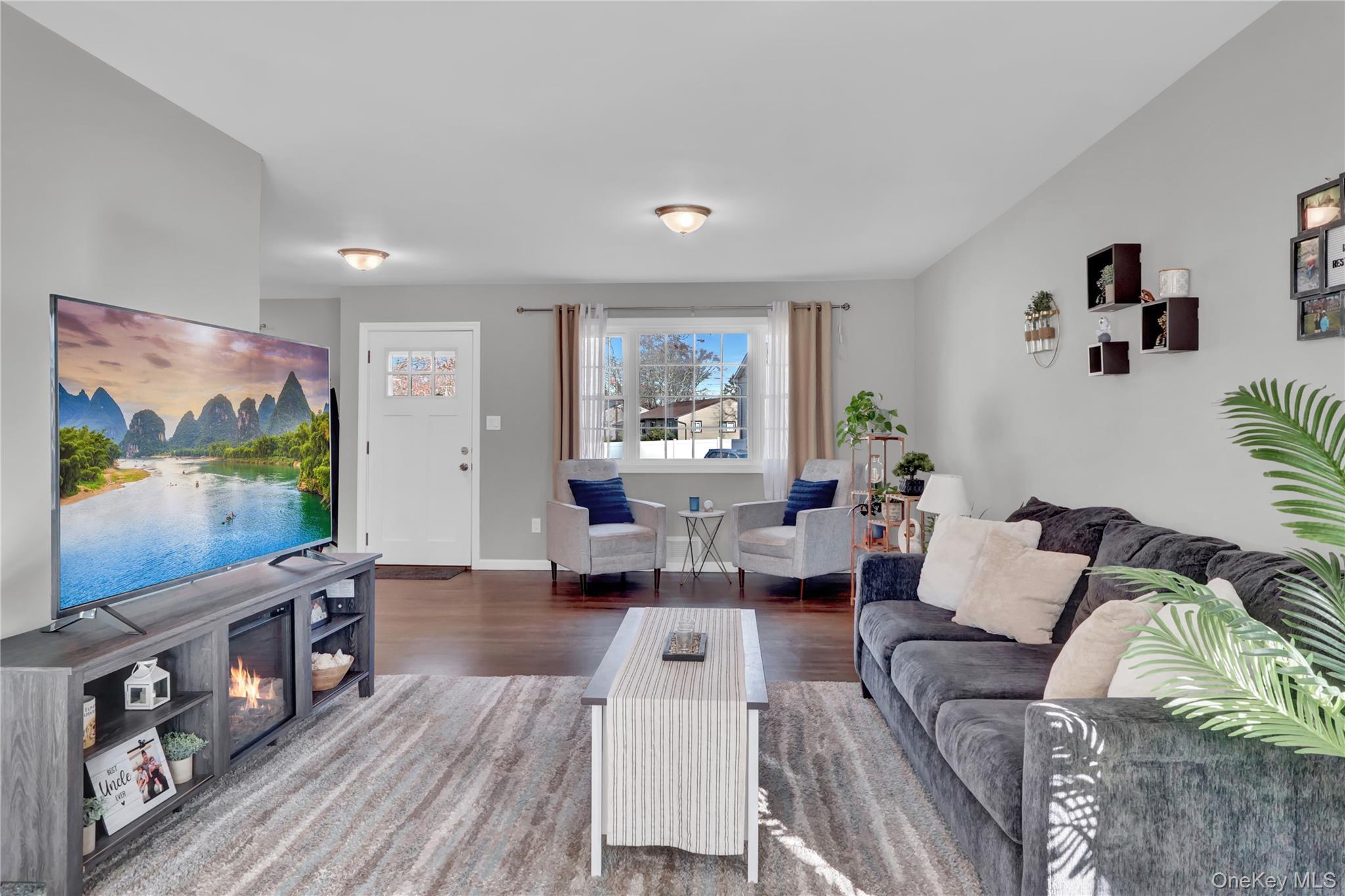 Single Family Winston Suffolk County, NY 11720, MLS-936252-9