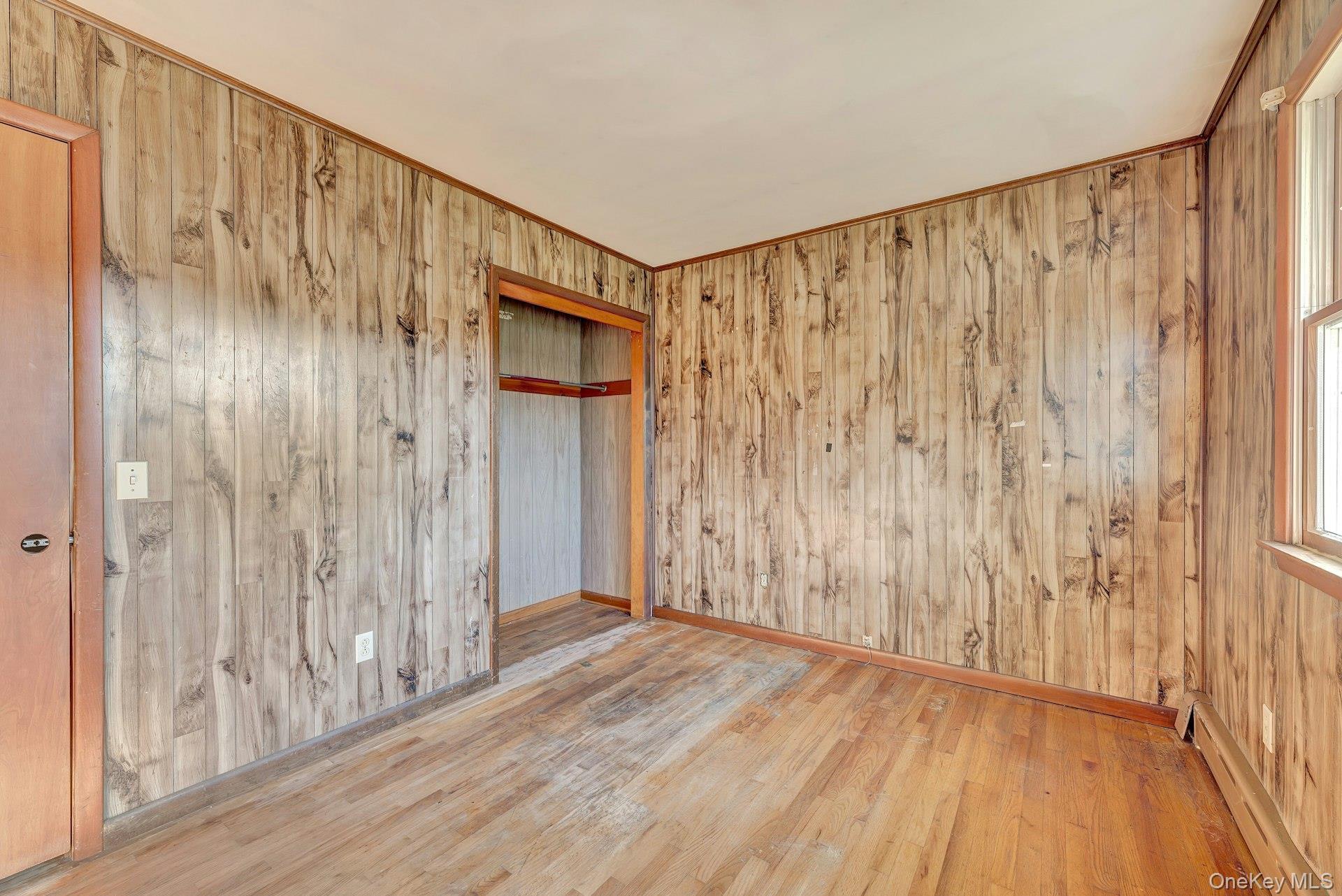 Single Family Clearview Suffolk County, NY 11971, MLS-936259-19