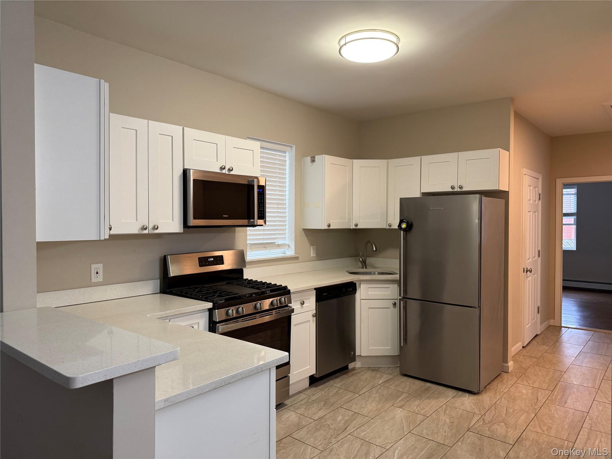 Single Family Van Cott Nassau County, NY 11550, MLS-936291-7