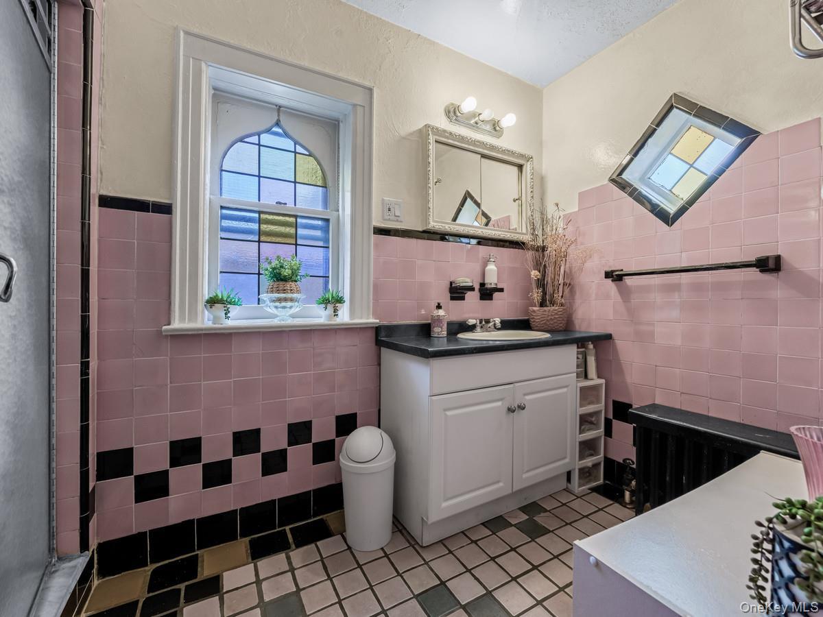 Single Family Sayers Queens, NY 11433, MLS-936301-16