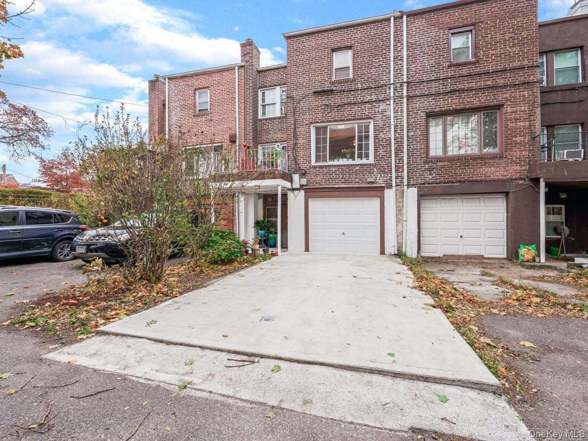Single Family Sayers Queens, NY 11433, MLS-936301-23