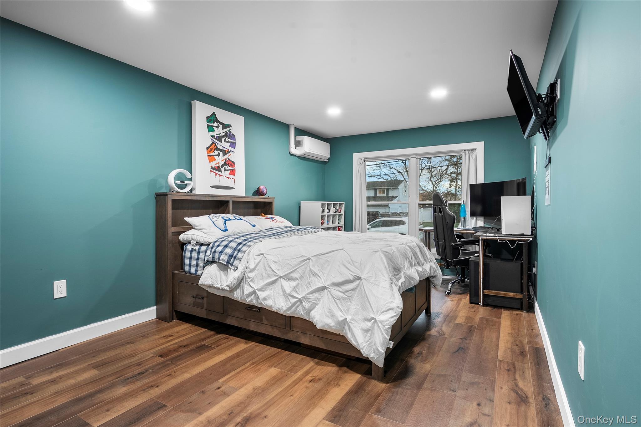 Single Family Corvette Suffolk County, NY 11784, MLS-936303-15