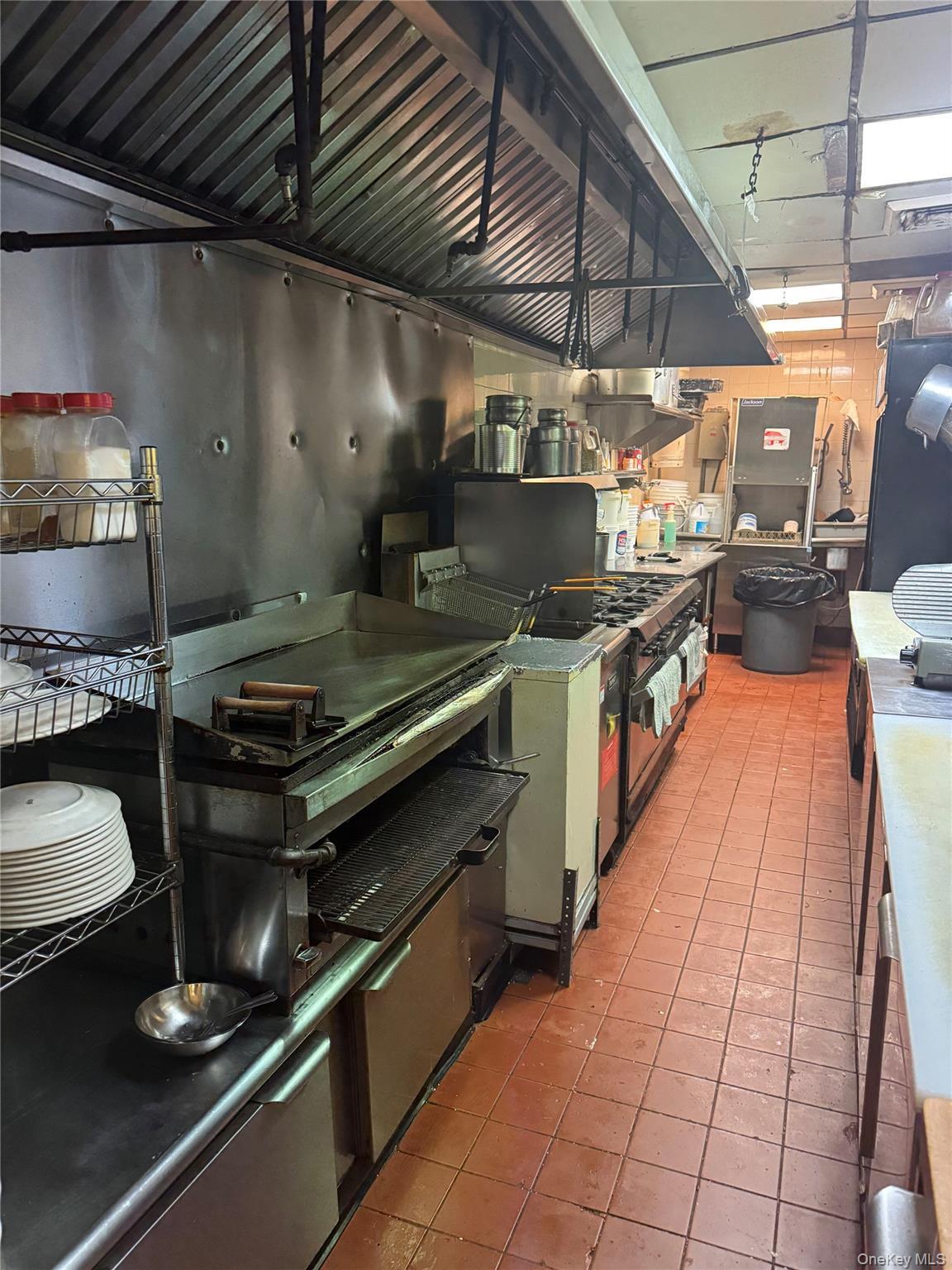 Commercial Lease 3rd  Bronx, NY 10455, MLS-936329-6