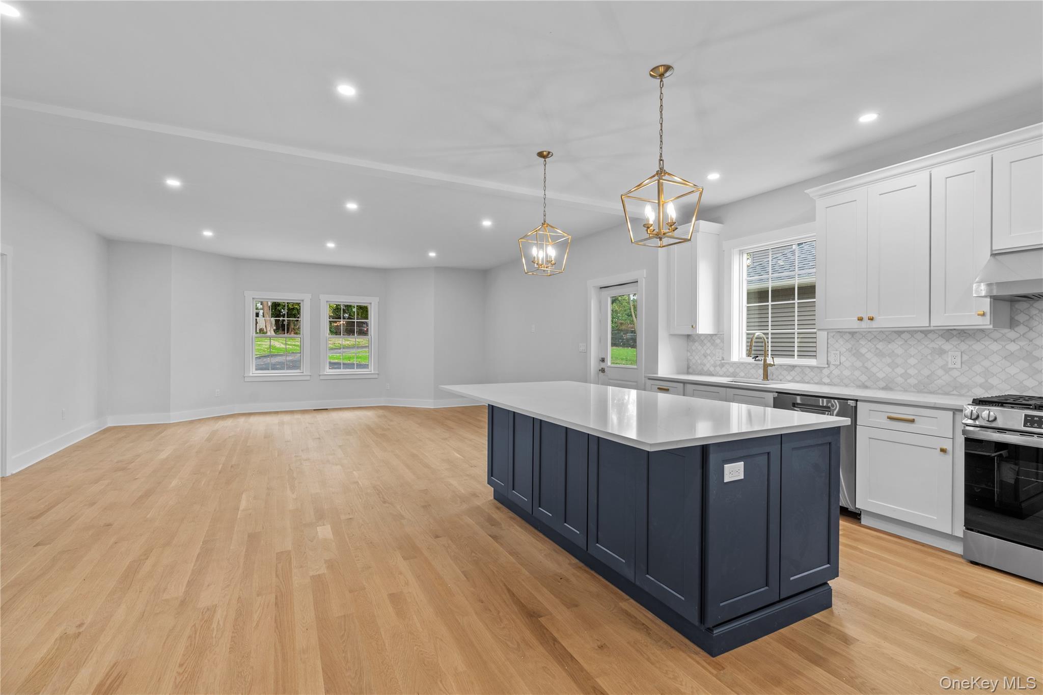 Single Family King Street  Westchester County, NY 10573, MLS-936397-8