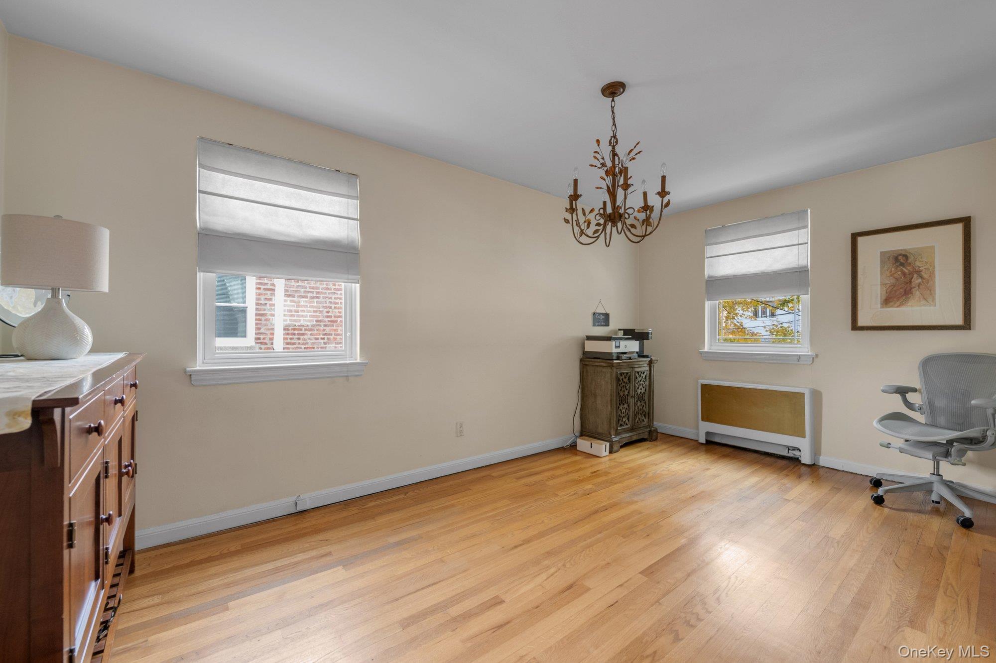 Single Family Vance Bronx, NY 10469, MLS-936402-11