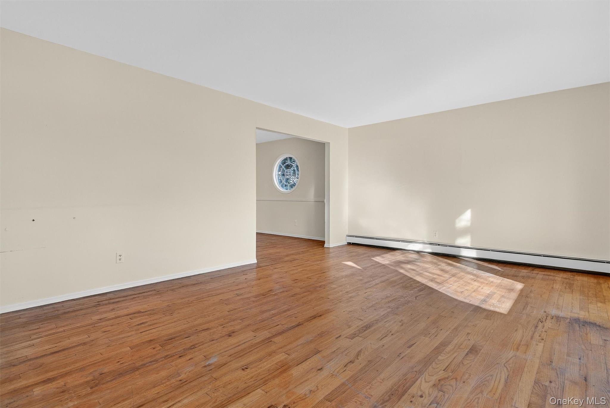 Single Family Foxhurst Nassau County, NY 11510, MLS-936408-11